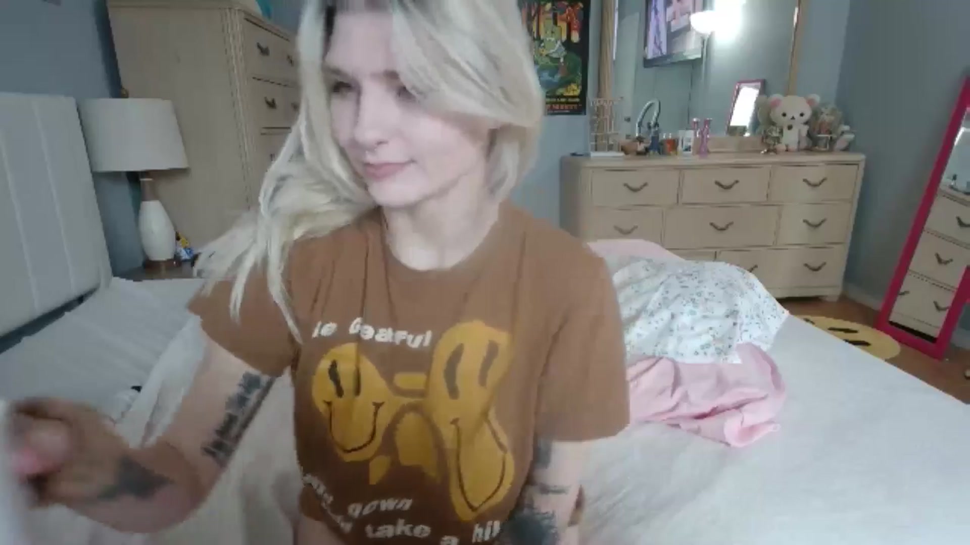 Gallery image thumbnail from DuckChan0's myfreecams stream on, 07/11/2024, 15:44 image 6 of 20