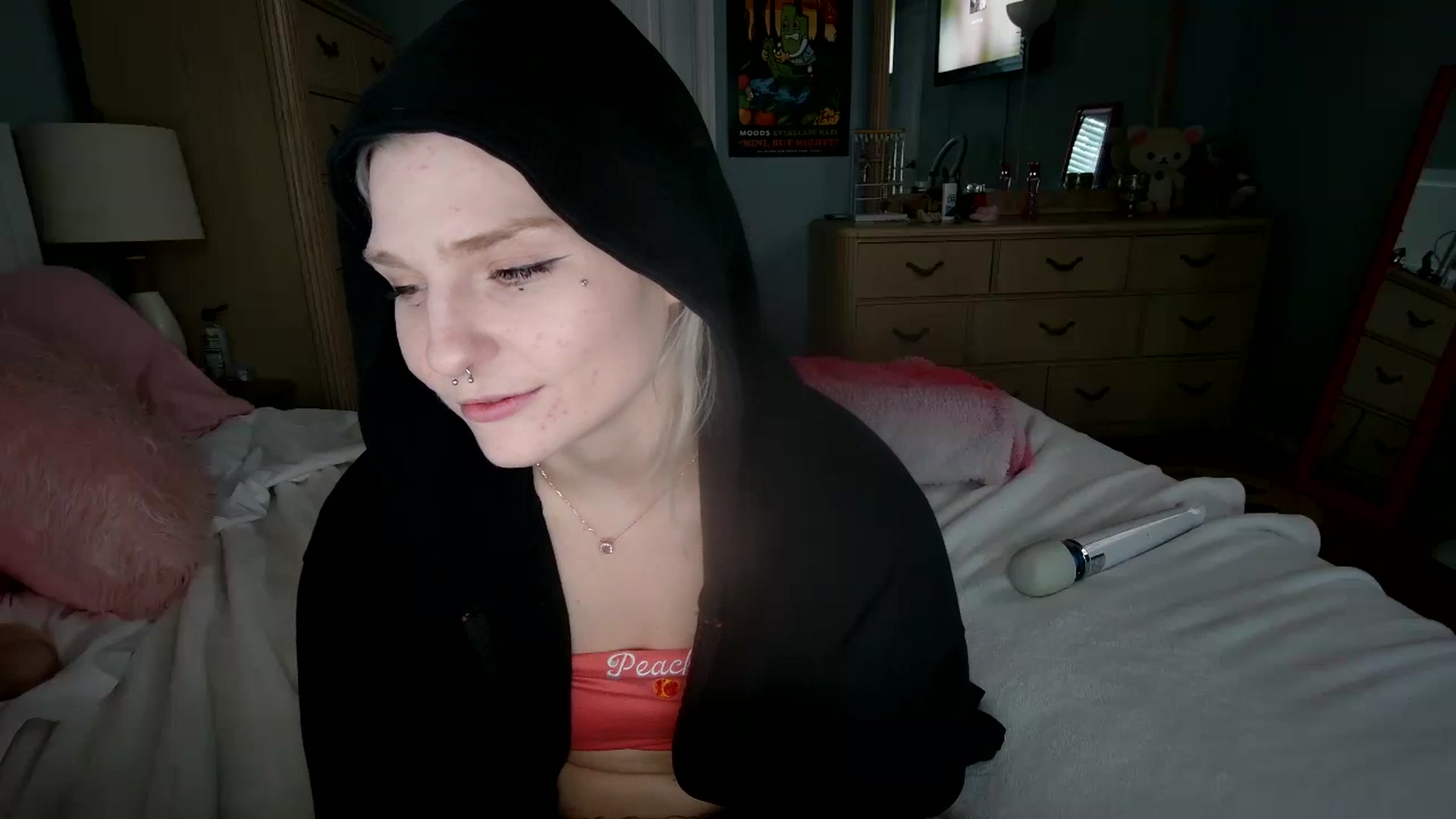 Gallery image thumbnail from DuckChan0's myfreecams stream on, 07/13/2024, 23:53 image 19 of 20