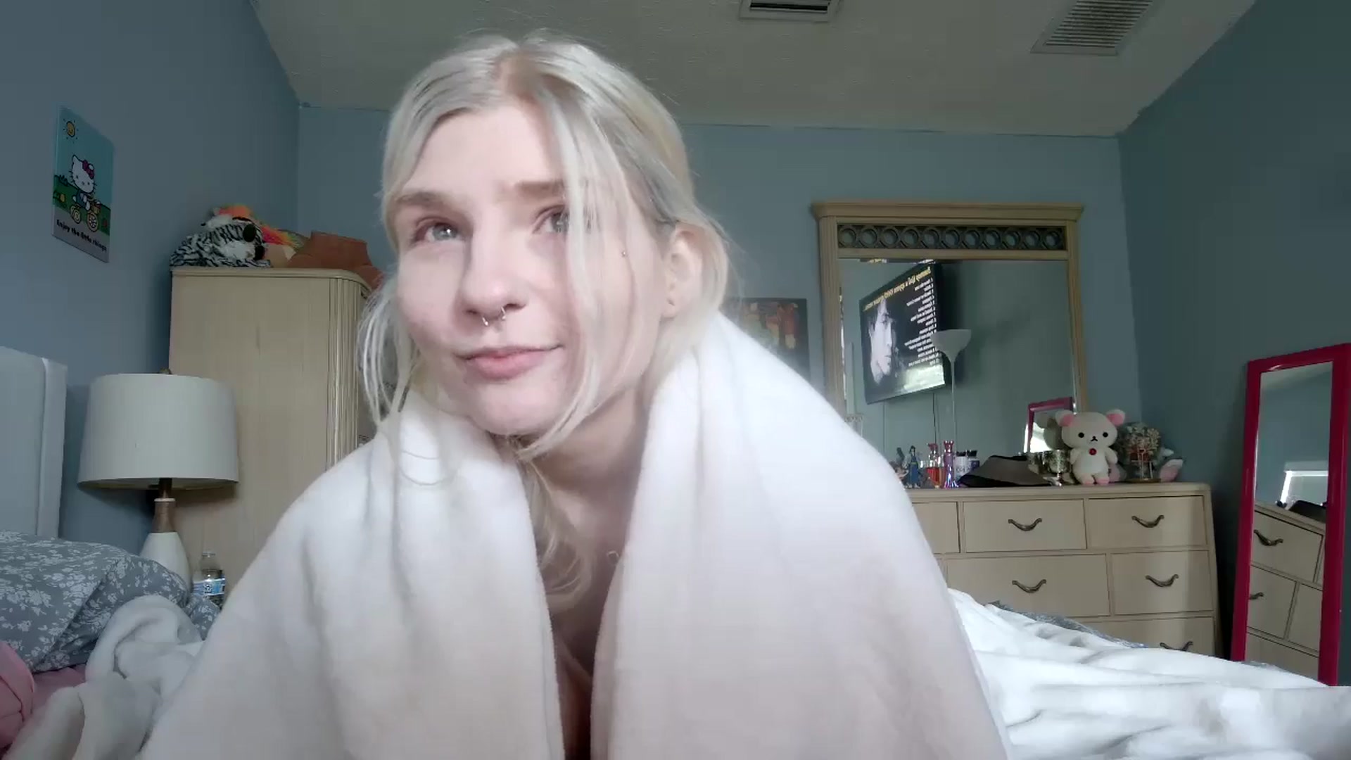 Gallery image thumbnail from DuckChan0's myfreecams stream on, 07/22/2024, 14:57 image 14 of 20