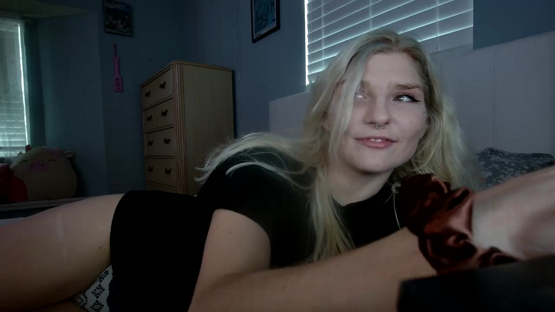 Gallery image thumbnail from DuckChan0's myfreecams stream on, 07/23/2024, 22:53 image 9 of 20