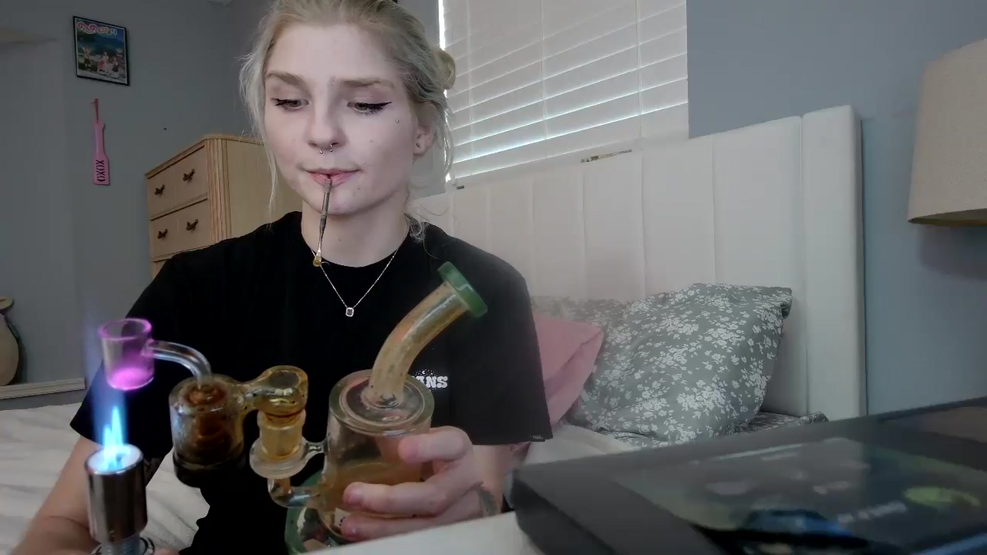 Gallery image thumbnail from DuckChan0's myfreecams stream on, 07/23/2024, 23:17 image 3 of 20