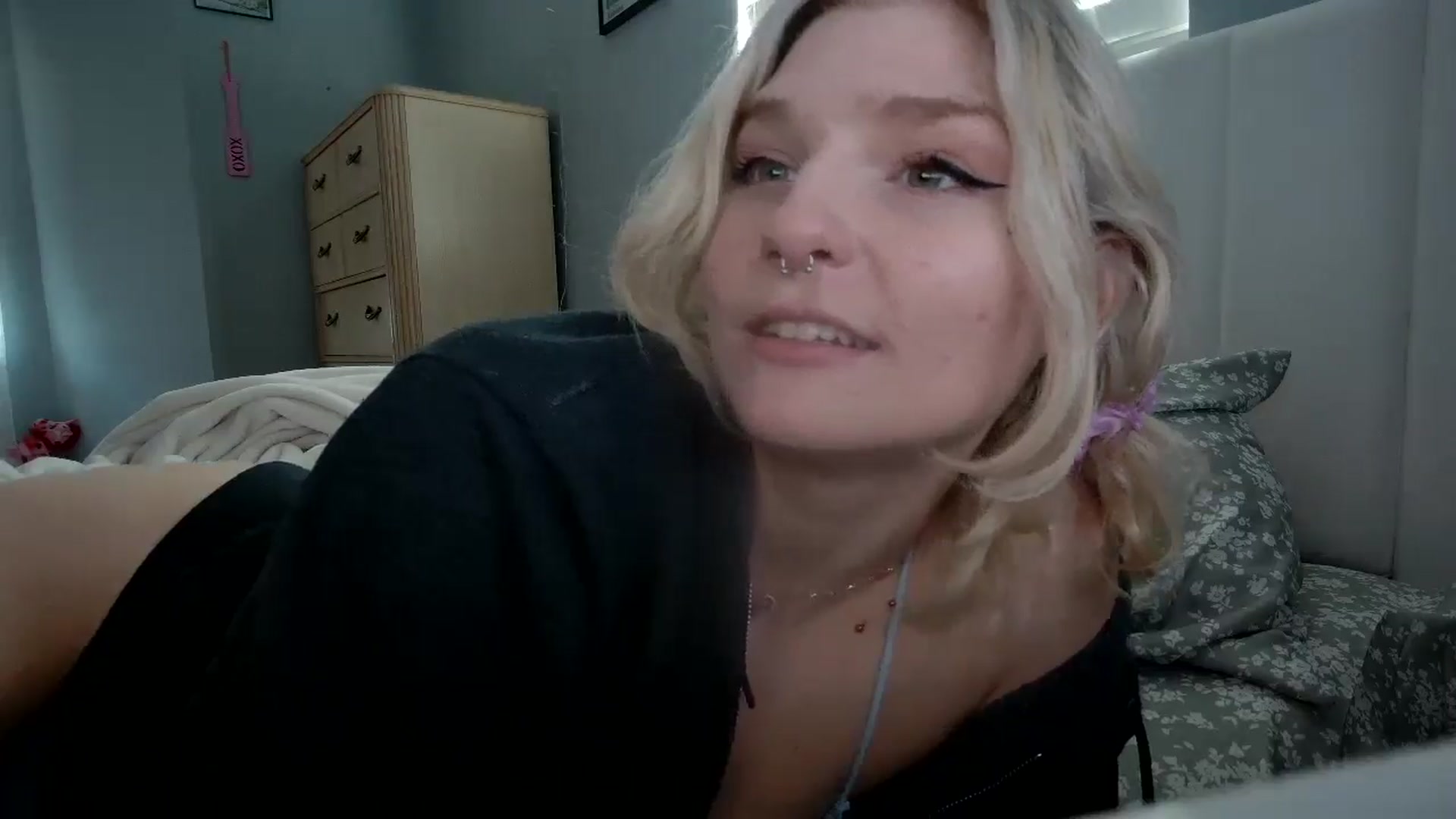 Gallery image thumbnail from DuckChan0's myfreecams stream on, 07/26/2024, 15:41 image 12 of 20