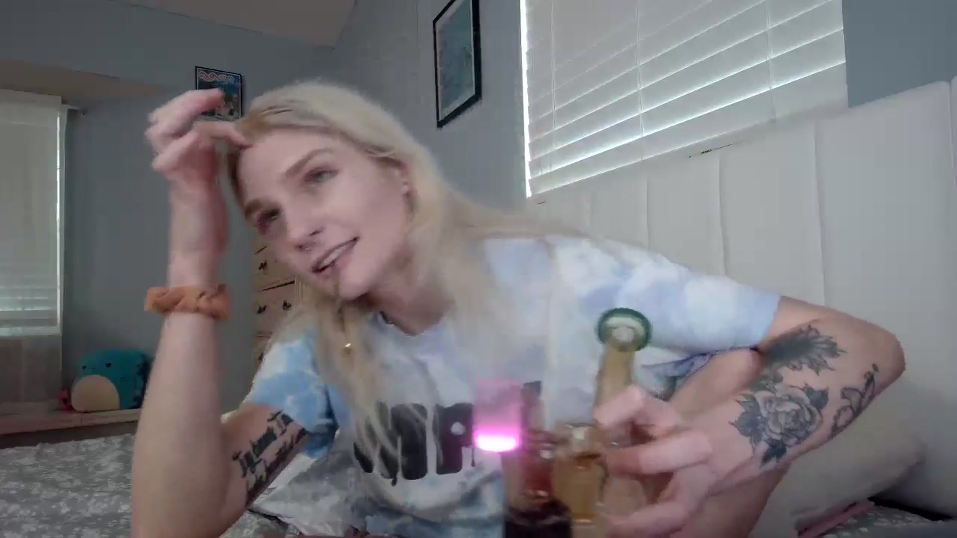 Gallery image thumbnail from DuckChan0's myfreecams stream on, 07/30/2024, 22:45 image 19 of 20