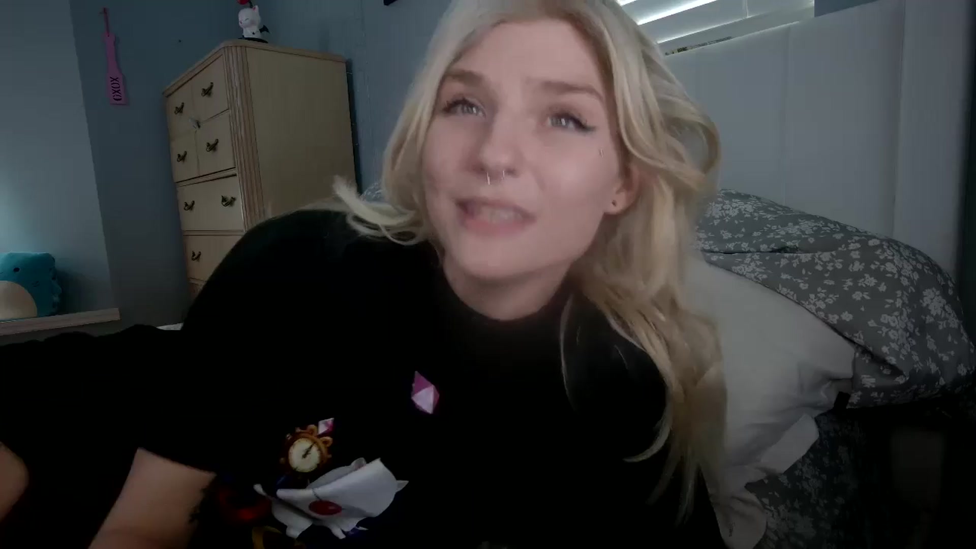 Gallery image thumbnail from DuckChan0's myfreecams stream on, 07/31/2024, 16:18 image 11 of 20