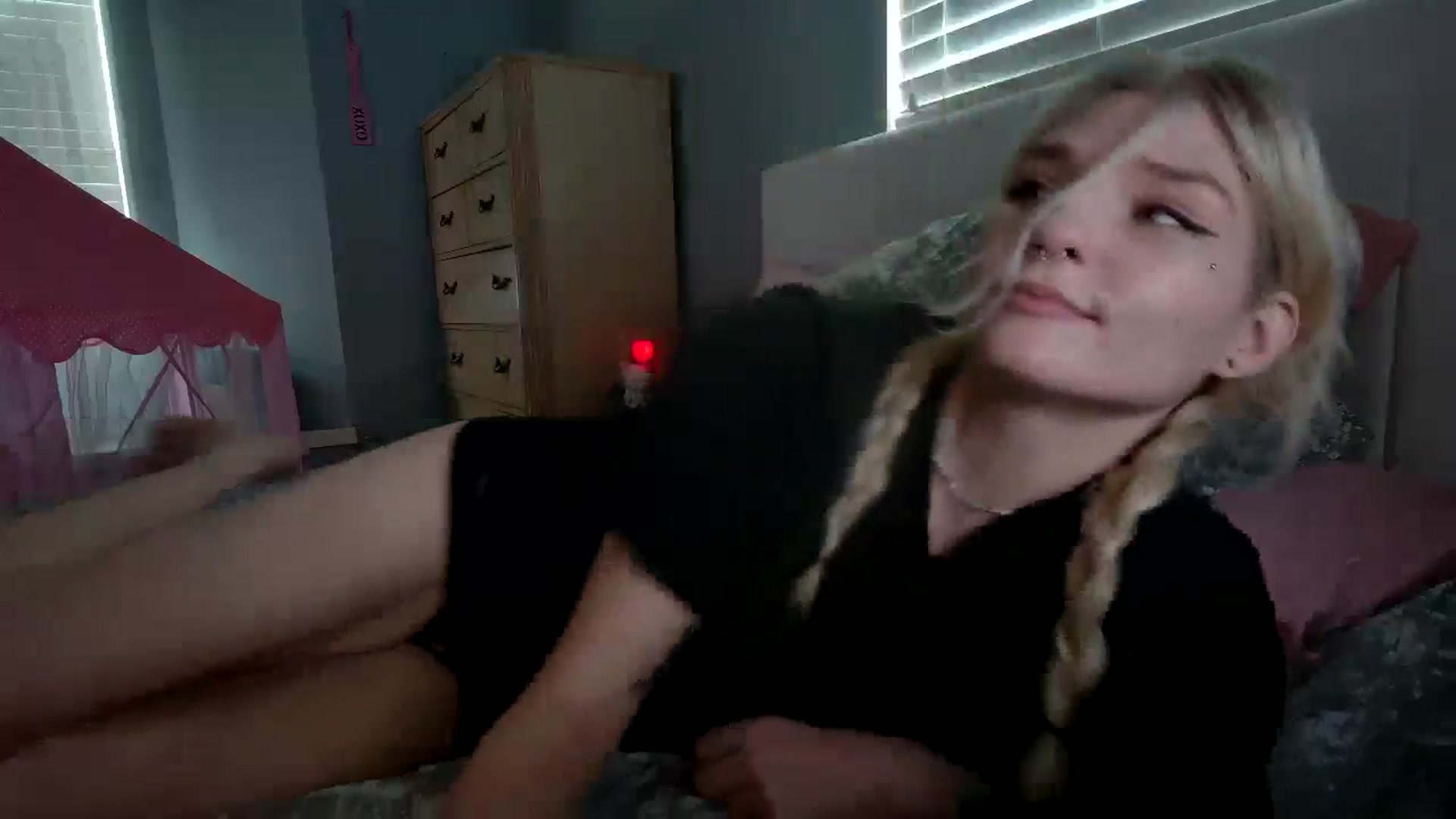 Gallery image thumbnail from DuckChan0's myfreecams stream on, 08/01/2024, 17:03 image 8 of 20