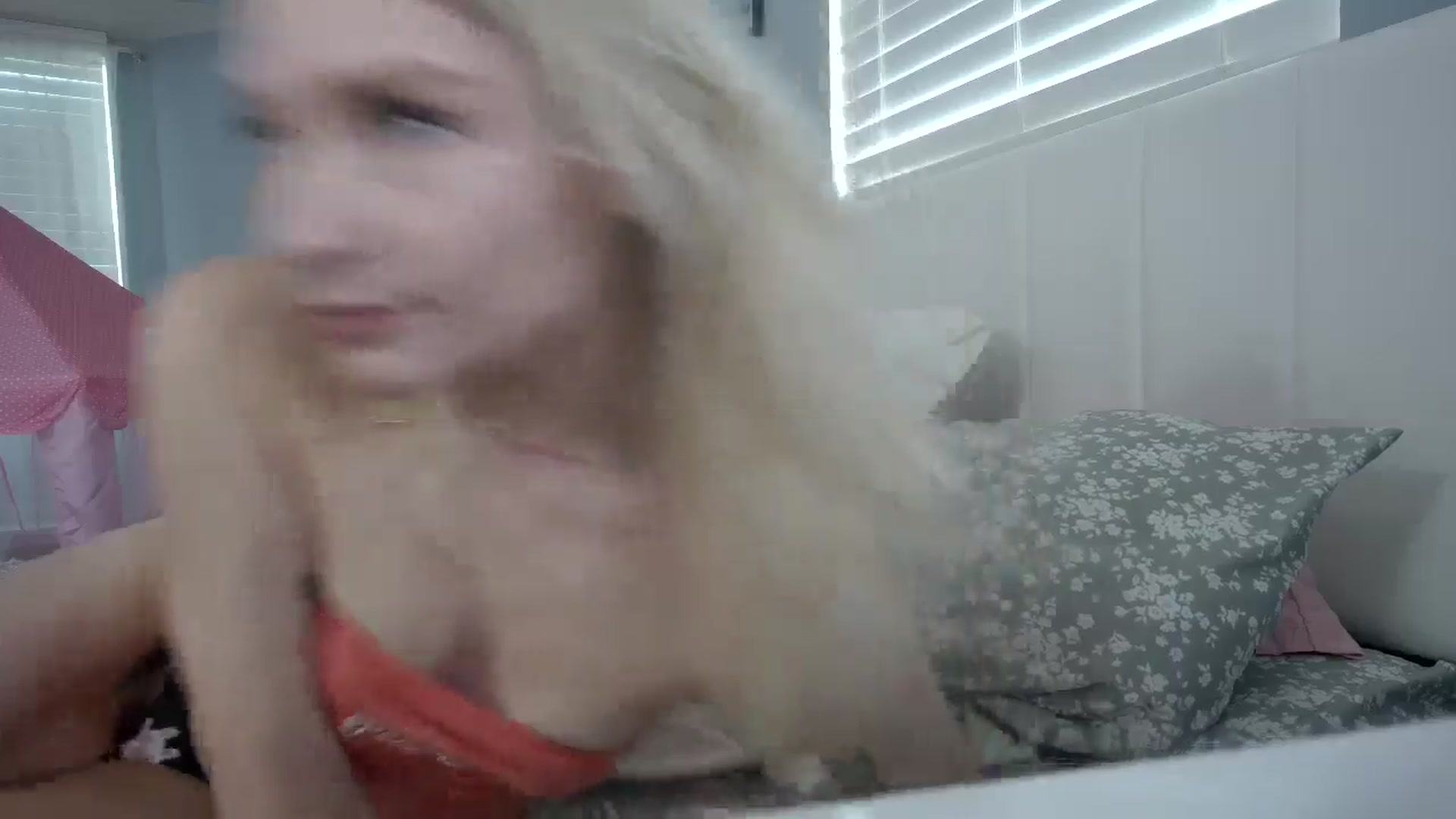 Gallery image thumbnail from DuckChan0's myfreecams stream on, 08/02/2024, 14:55 image 3 of 20