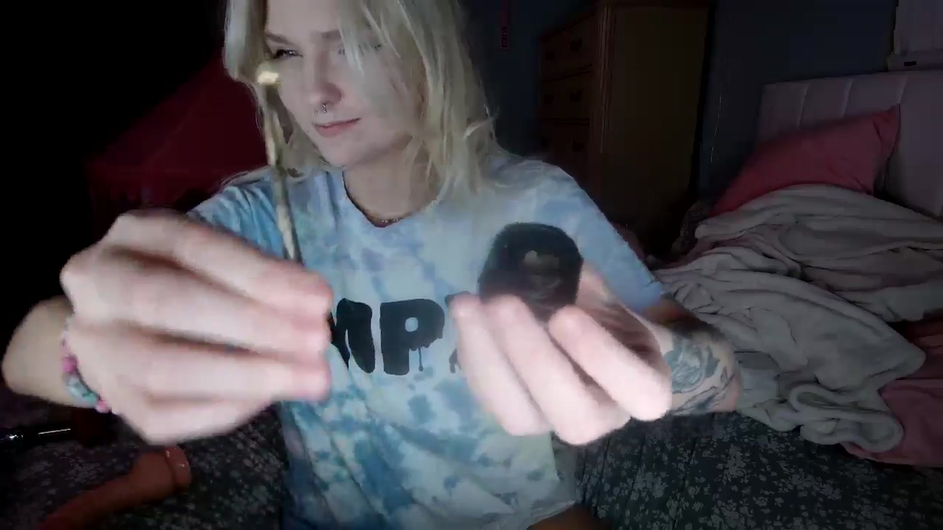 Gallery image thumbnail from DuckChan0's myfreecams stream on, 08/09/2024, 24:53 image 8 of 20