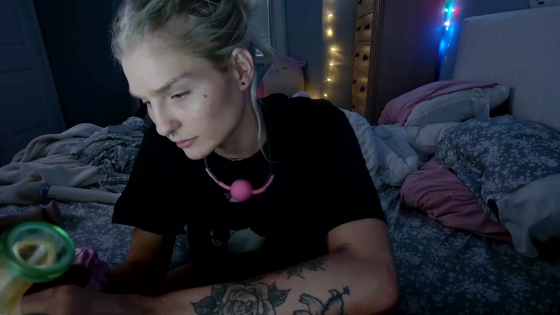 Gallery image thumbnail from DuckChan0's myfreecams stream on, 08/11/2024, 23:28 image 2 of 20
