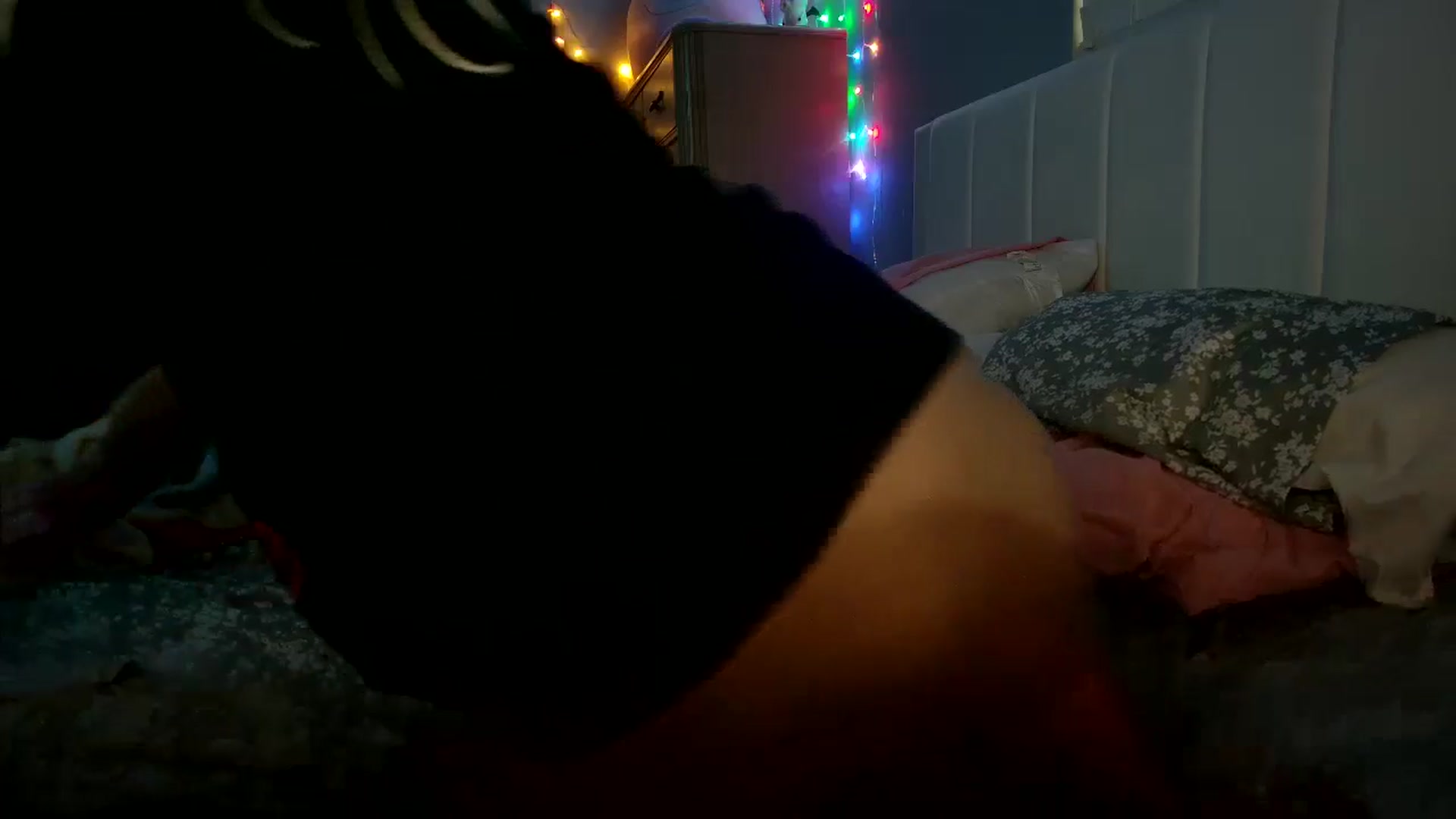 Gallery image thumbnail from DuckChan0's myfreecams stream on, 08/11/2024, 23:28 image 15 of 20