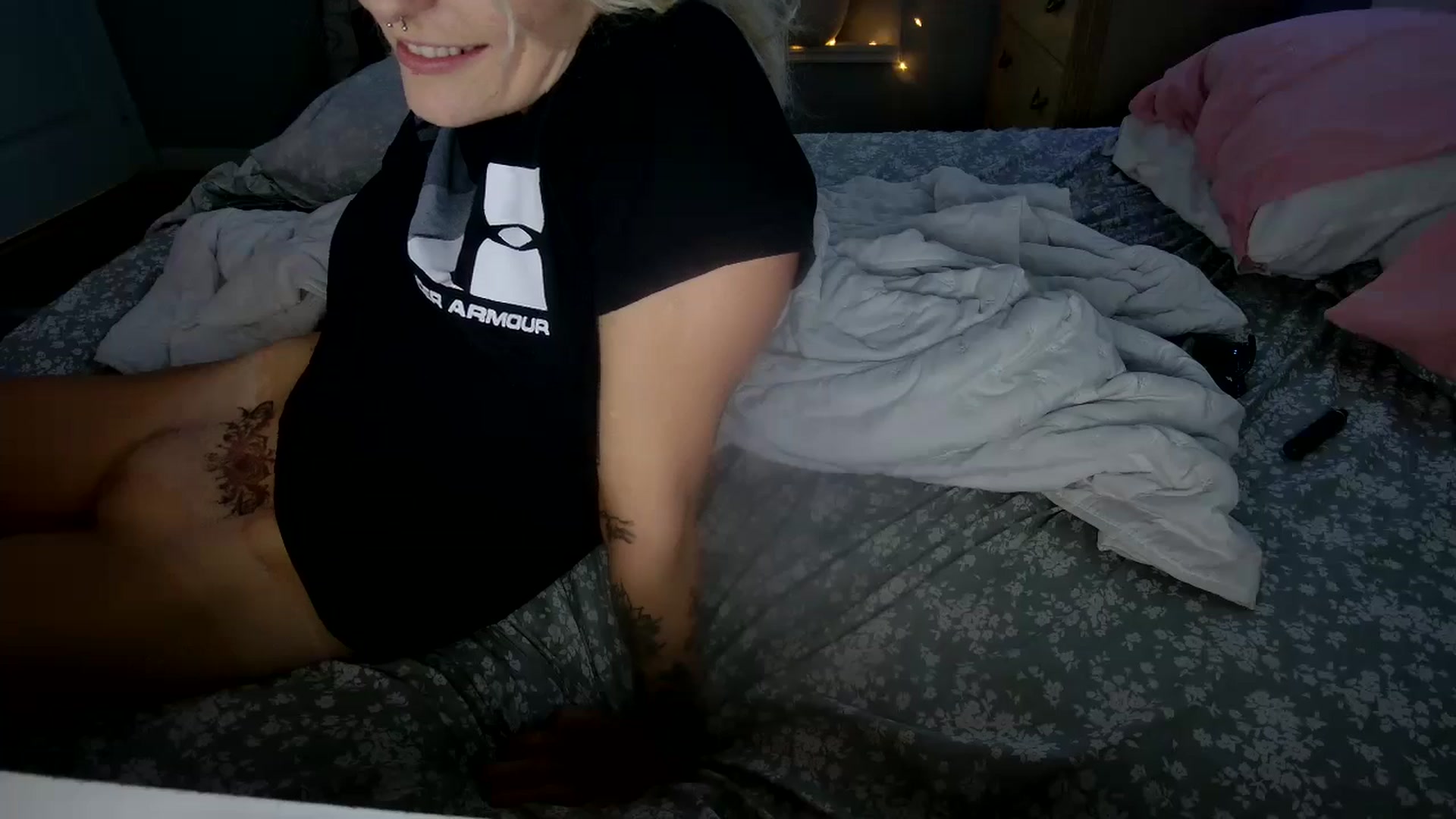 Gallery image thumbnail from DuckChan0's myfreecams stream on, 08/13/2024, 20:24 image 9 of 20