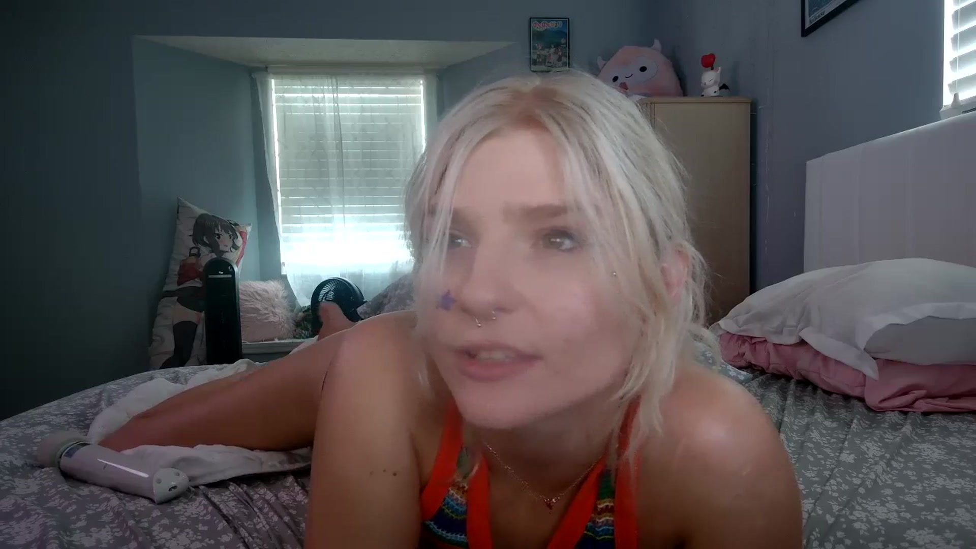 Gallery image thumbnail from DuckChan0's myfreecams stream on, 08/15/2024, 16:30 image 12 of 20