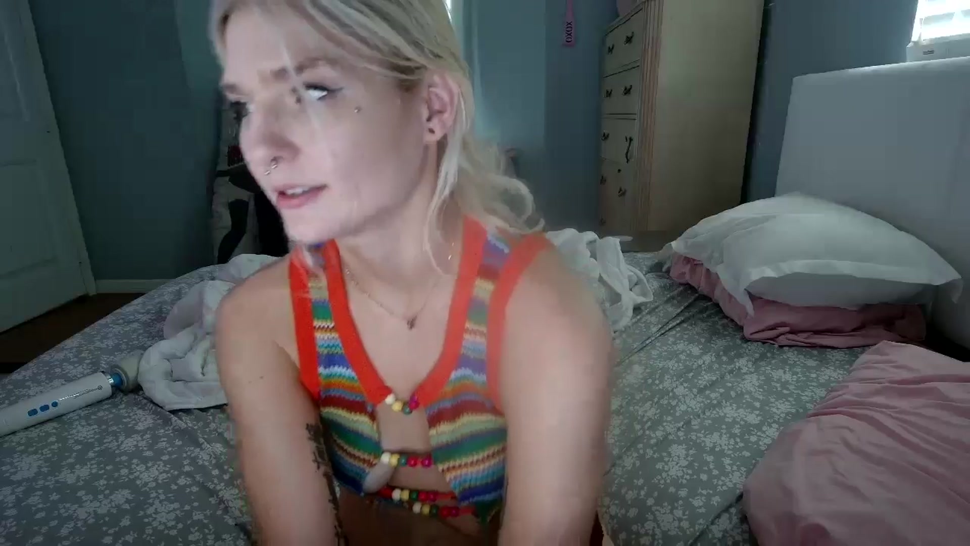 Gallery image thumbnail from DuckChan0's myfreecams stream on, 08/15/2024, 16:30 image 7 of 20