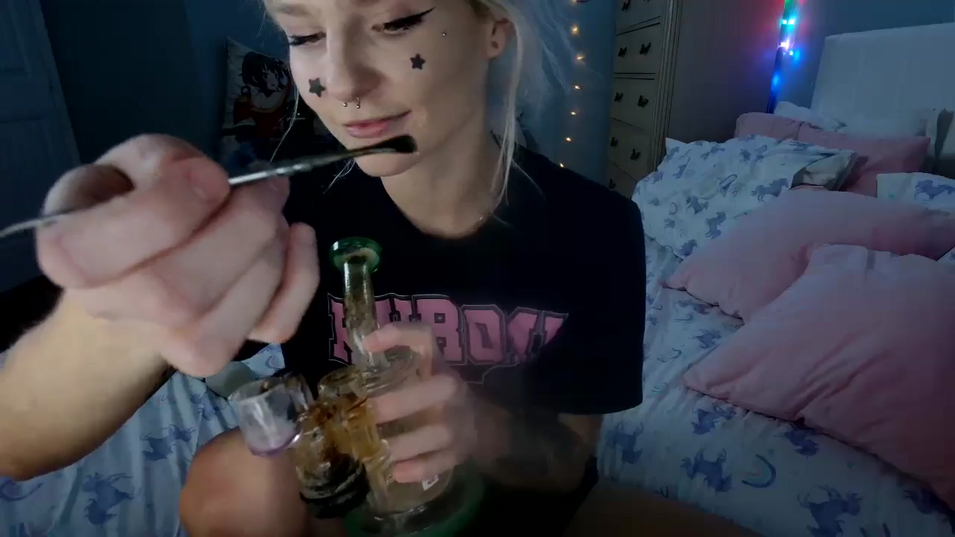 Gallery image thumbnail from DuckChan0's myfreecams stream on, 08/18/2024, 23:45 image 12 of 20
