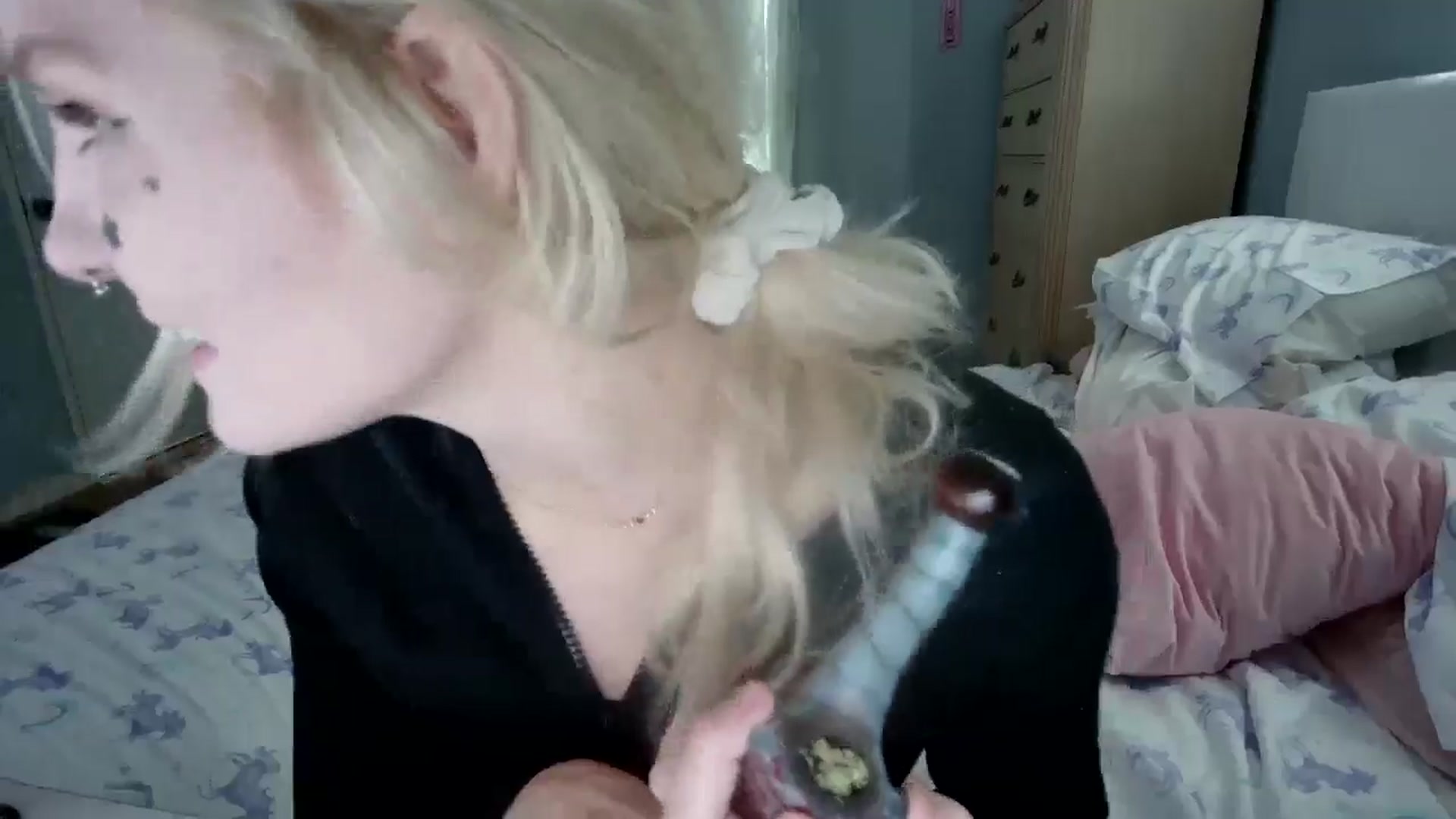 Gallery image thumbnail from DuckChan0's myfreecams stream on, 08/20/2024, 15:23 image 8 of 20
