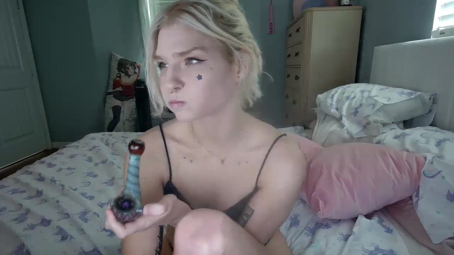 Gallery image thumbnail from DuckChan0's myfreecams stream on, 08/20/2024, 15:41 image 16 of 20