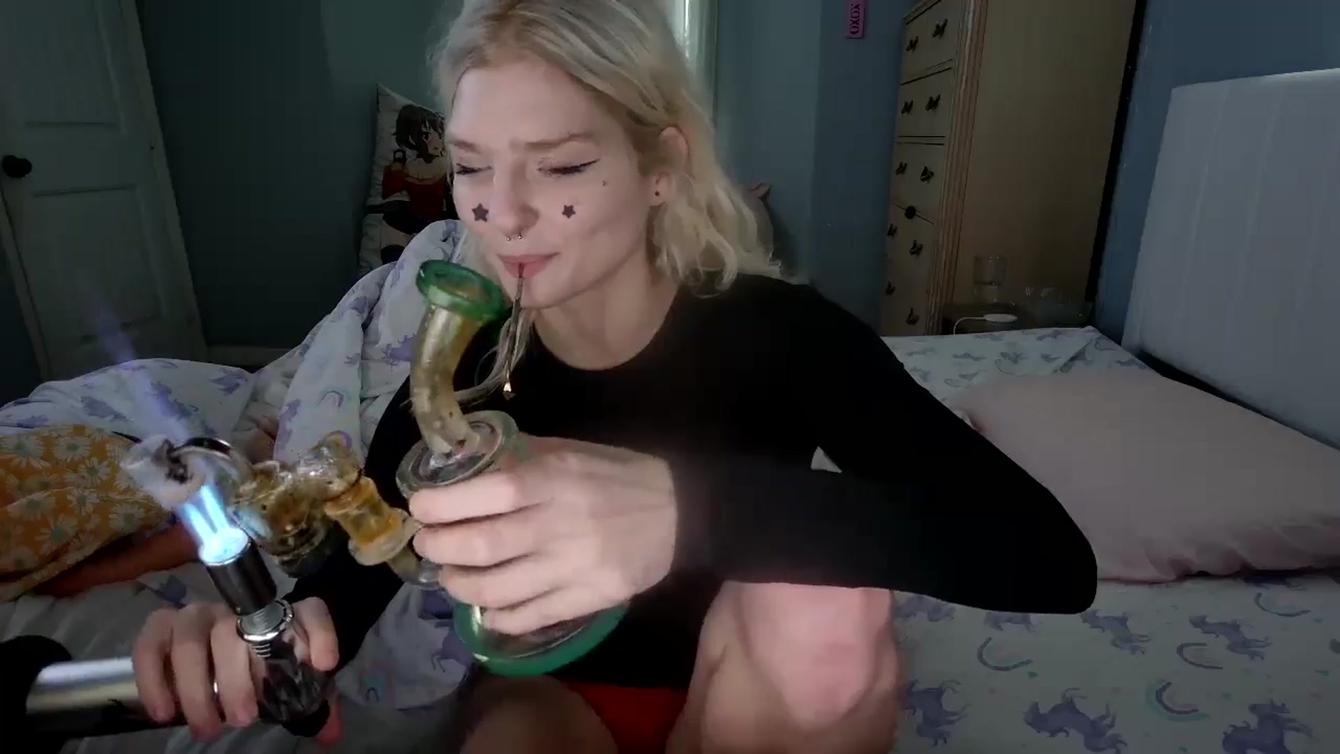 Gallery image thumbnail from DuckChan0's myfreecams stream on, 08/21/2024, 15:08 image 16 of 20