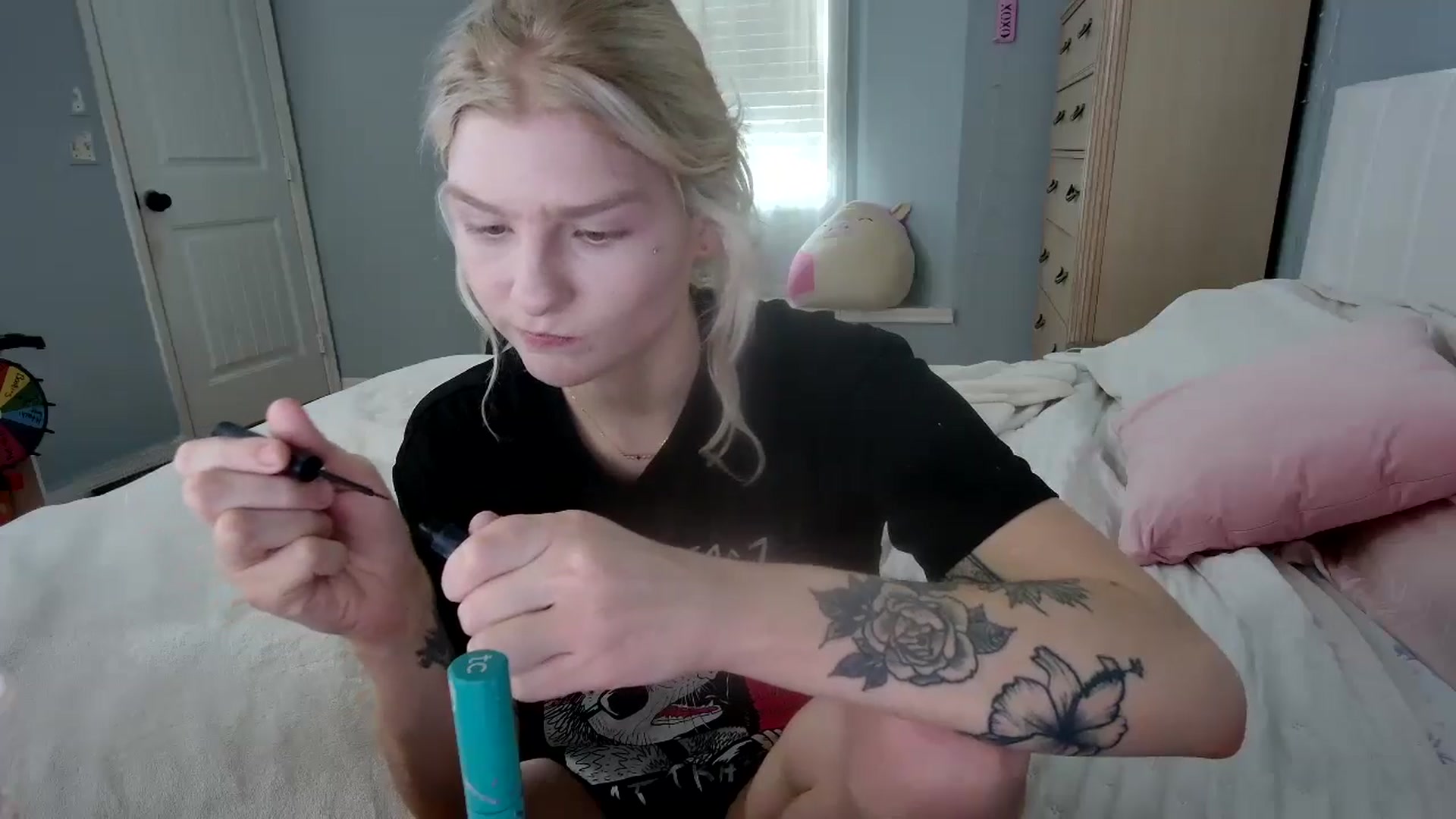 Gallery image thumbnail from DuckChan0's myfreecams stream on, 08/22/2024, 14:49 image 4 of 20
