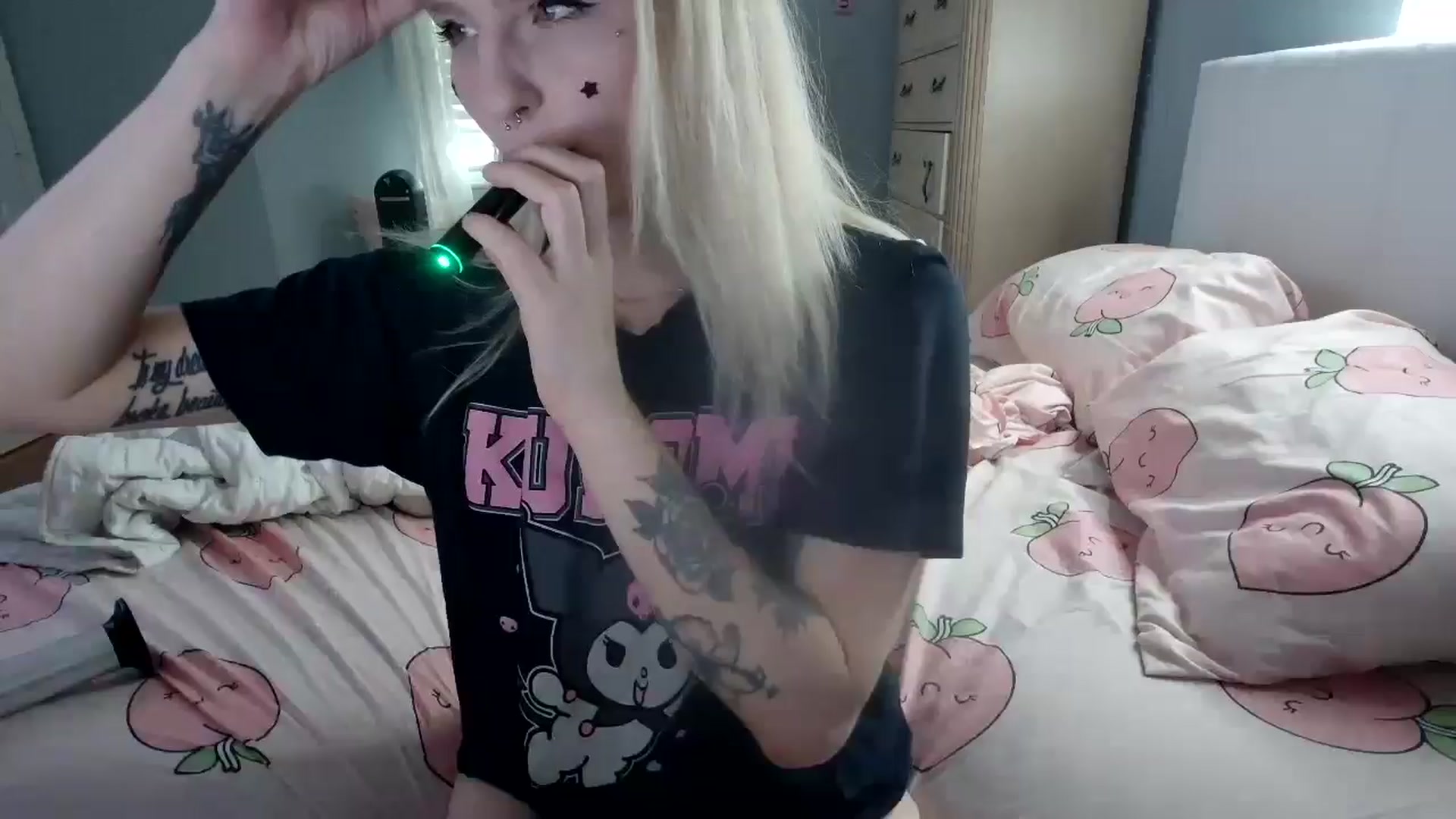 Gallery image thumbnail from DuckChan0's myfreecams stream on, 08/28/2024, 14:14 image 18 of 20