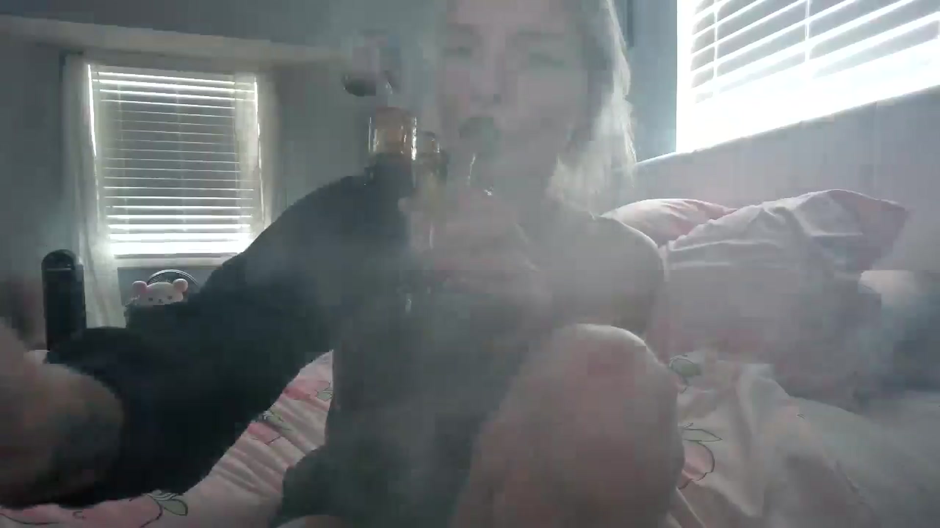 Gallery image thumbnail from DuckChan0's myfreecams stream on, 08/28/2024, 16:28 image 11 of 20