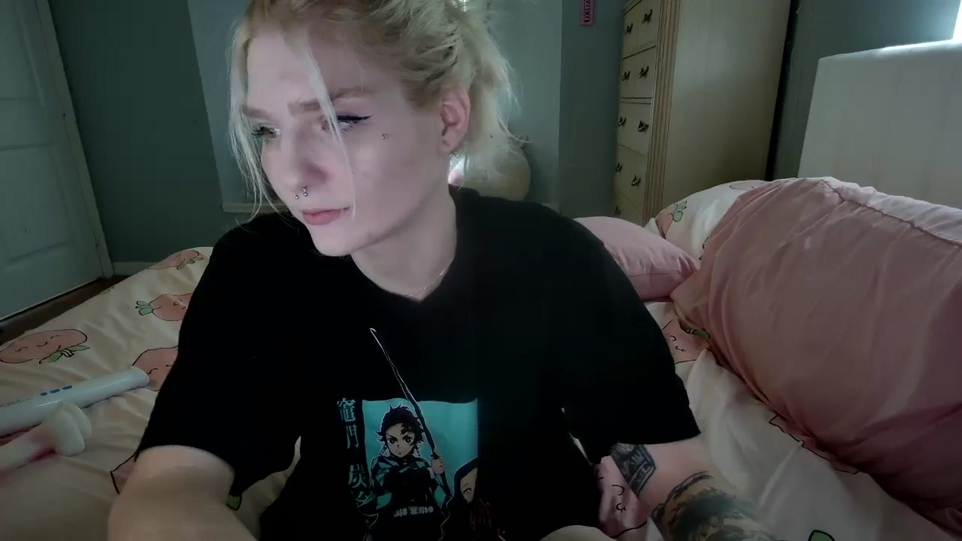 Gallery image thumbnail from DuckChan0's myfreecams stream on, 08/28/2024, 16:58 image 15 of 20