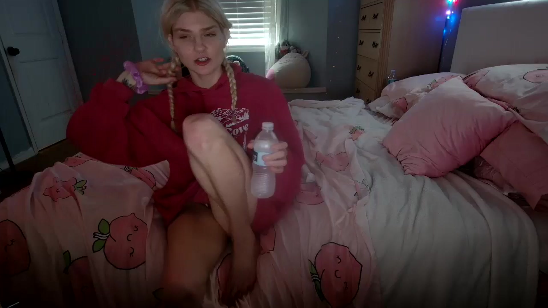 Gallery image thumbnail from DuckChan0's myfreecams stream on, 08/29/2024, 15:01 image 20 of 20