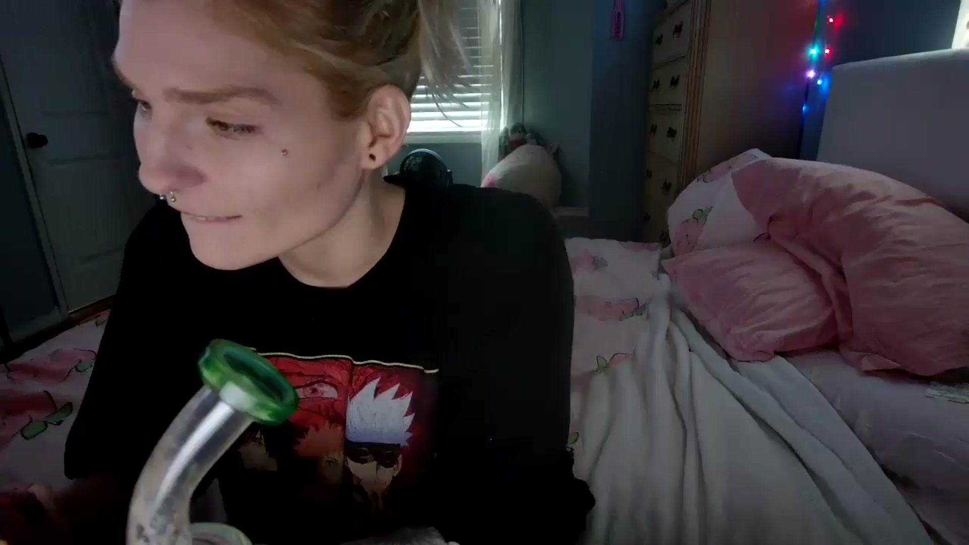Gallery image thumbnail from DuckChan0's myfreecams stream on, 08/30/2024, 19:06 image 1 of 20