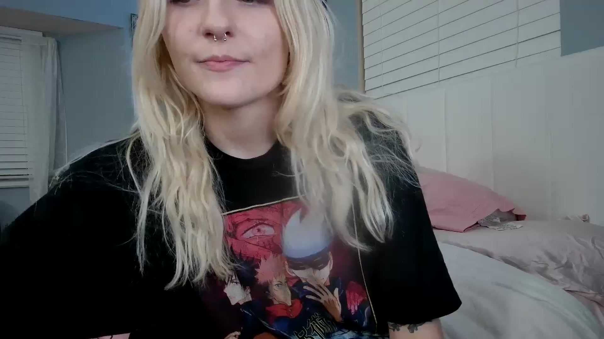 Gallery image thumbnail from DuckChan0's myfreecams stream on, 08/31/2024, 01:03 image 19 of 20