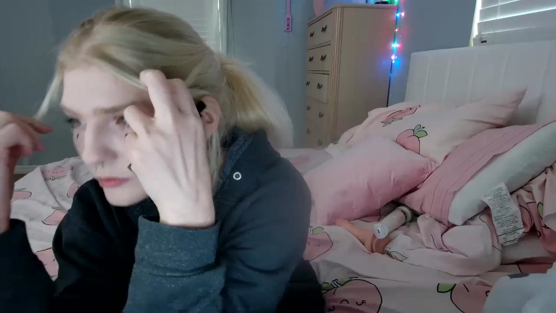 Gallery image thumbnail from DuckChan0's myfreecams stream on, 09/01/2024, 23:10 image 1 of 20