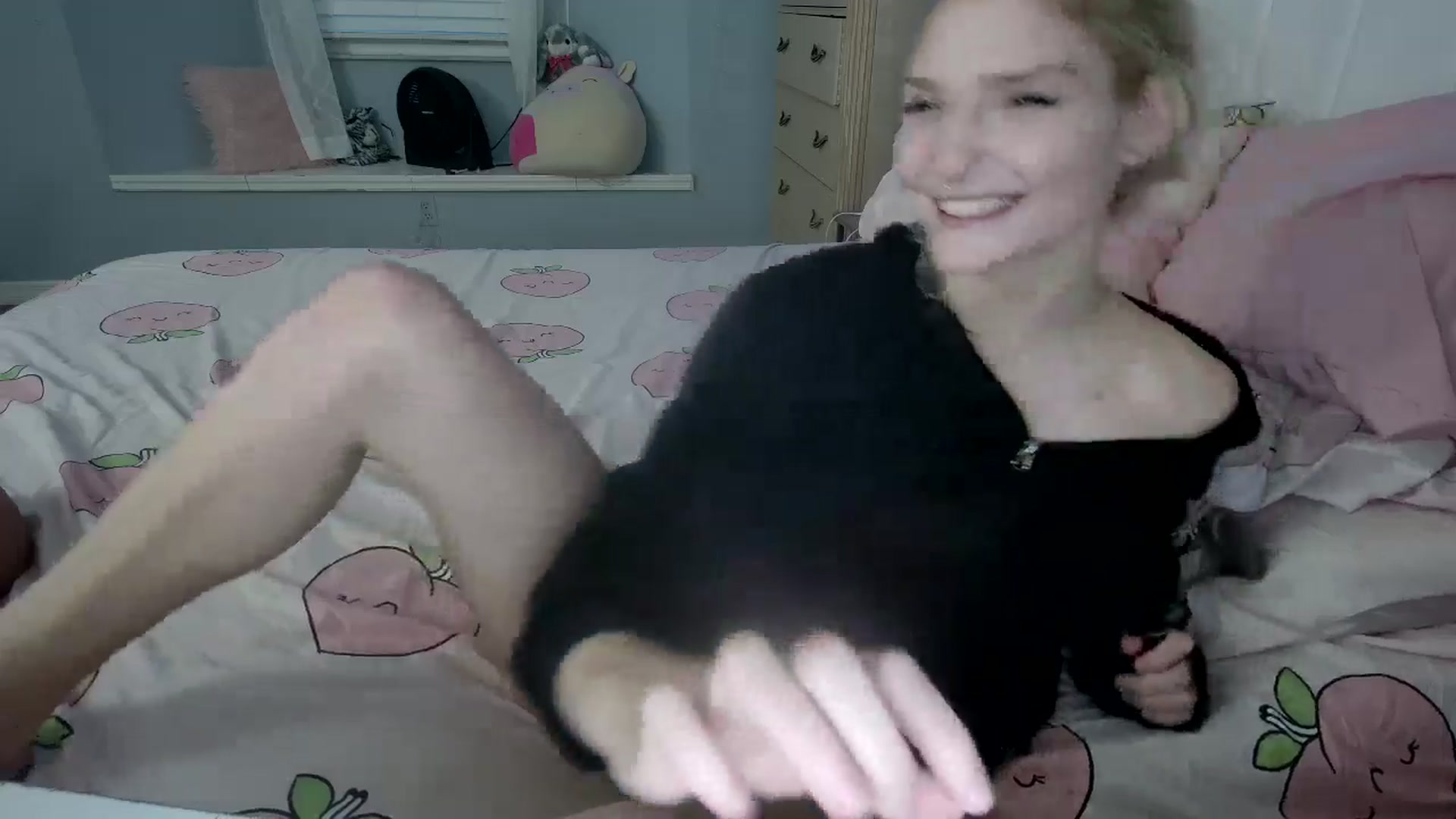 Gallery image thumbnail from DuckChan0's myfreecams stream on, 09/02/2024, 23:52 image 14 of 20