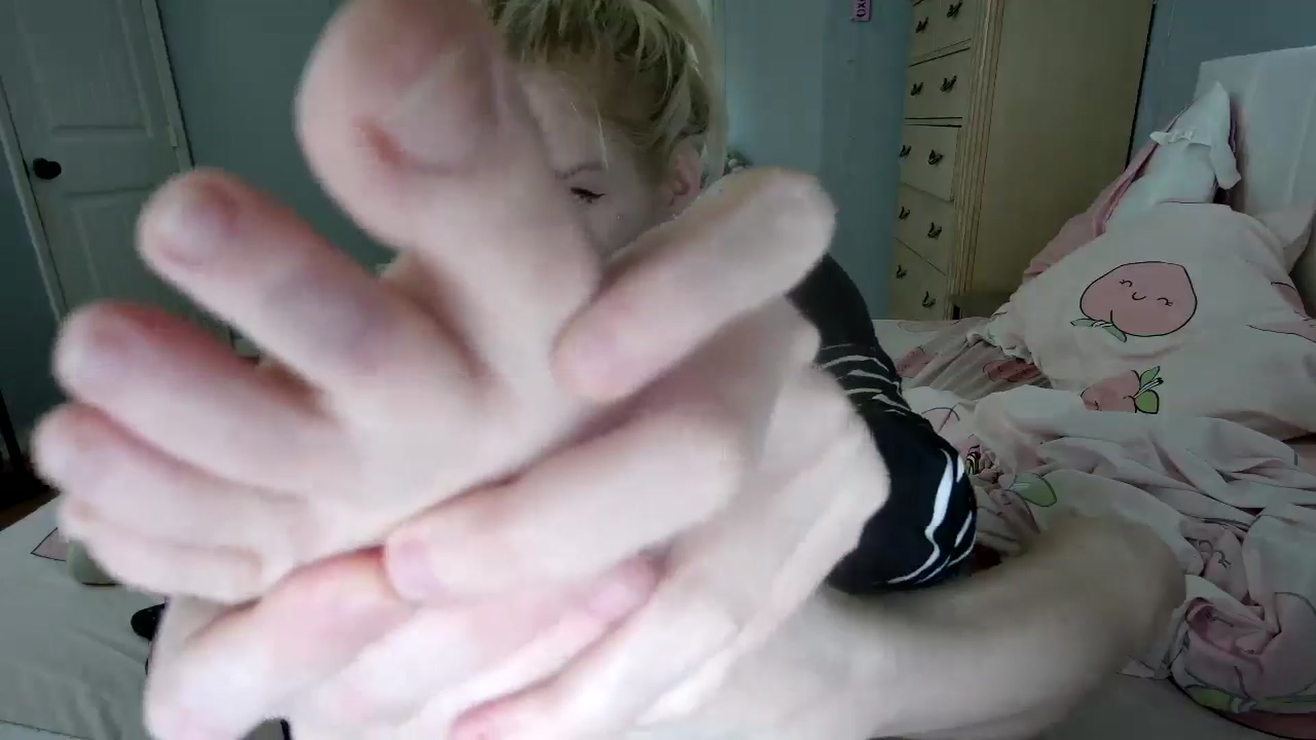 Gallery image thumbnail from DuckChan0's myfreecams stream on, 09/03/2024, 19:02 image 8 of 20