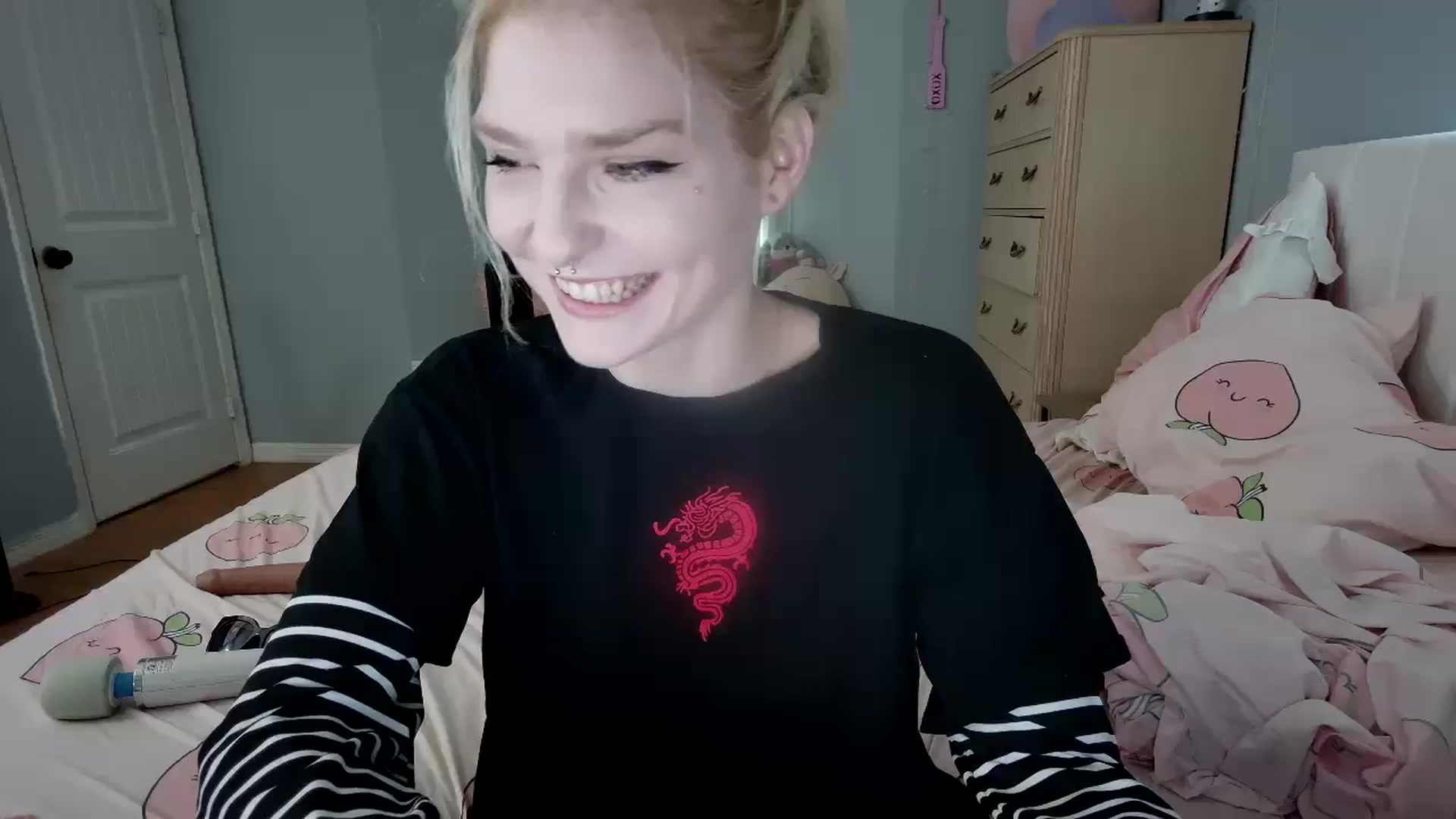 Gallery image thumbnail from DuckChan0's myfreecams stream on, 09/03/2024, 19:02 image 1 of 20