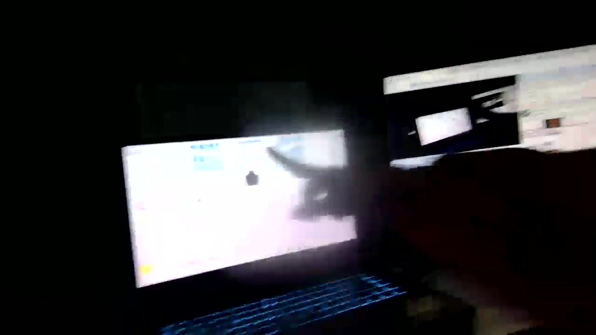 Gallery image thumbnail from DuckChan0's myfreecams stream on, 09/04/2024, 14:33 image 9 of 20