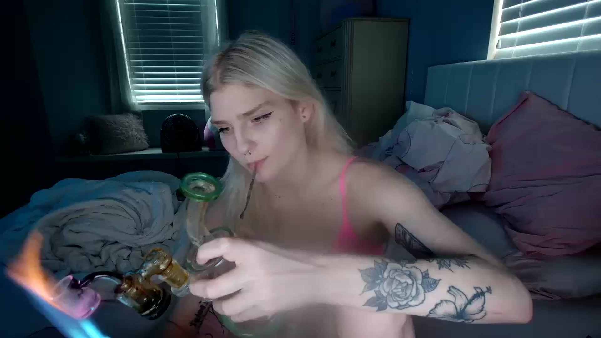 Gallery image thumbnail from DuckChan0's myfreecams stream on, 09/07/2024, 23:13 image 1 of 20