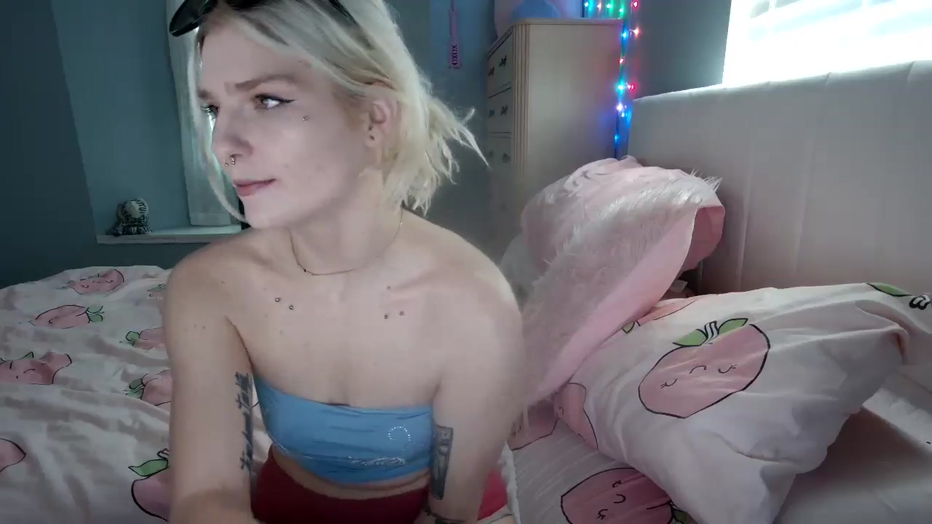 Gallery image thumbnail from DuckChan0's myfreecams stream on, 09/09/2024, 14:10 image 17 of 20