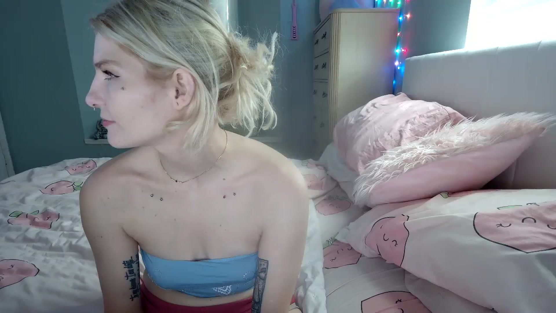 Gallery image thumbnail from DuckChan0's myfreecams stream on, 09/09/2024, 14:10 image 8 of 20