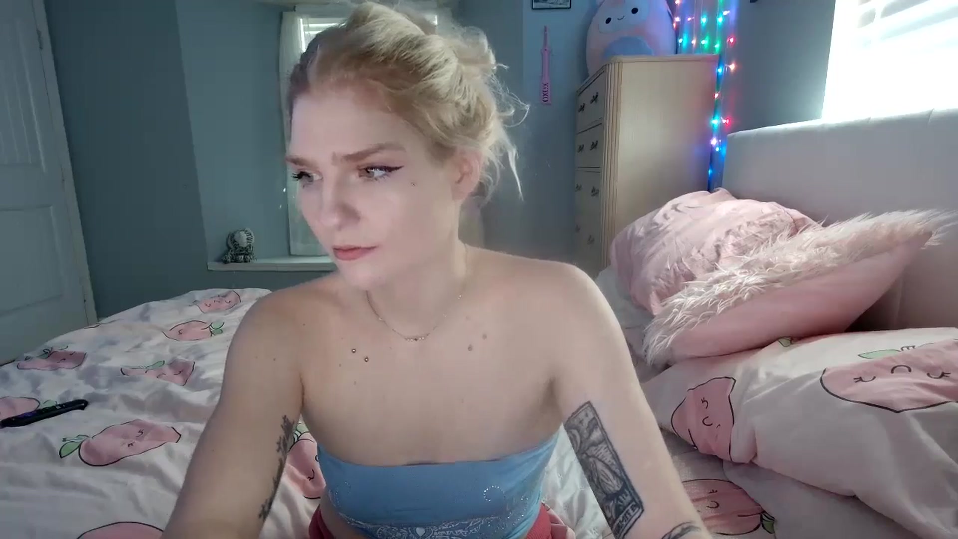 Gallery image thumbnail from DuckChan0's myfreecams stream on, 09/09/2024, 14:10 image 4 of 20