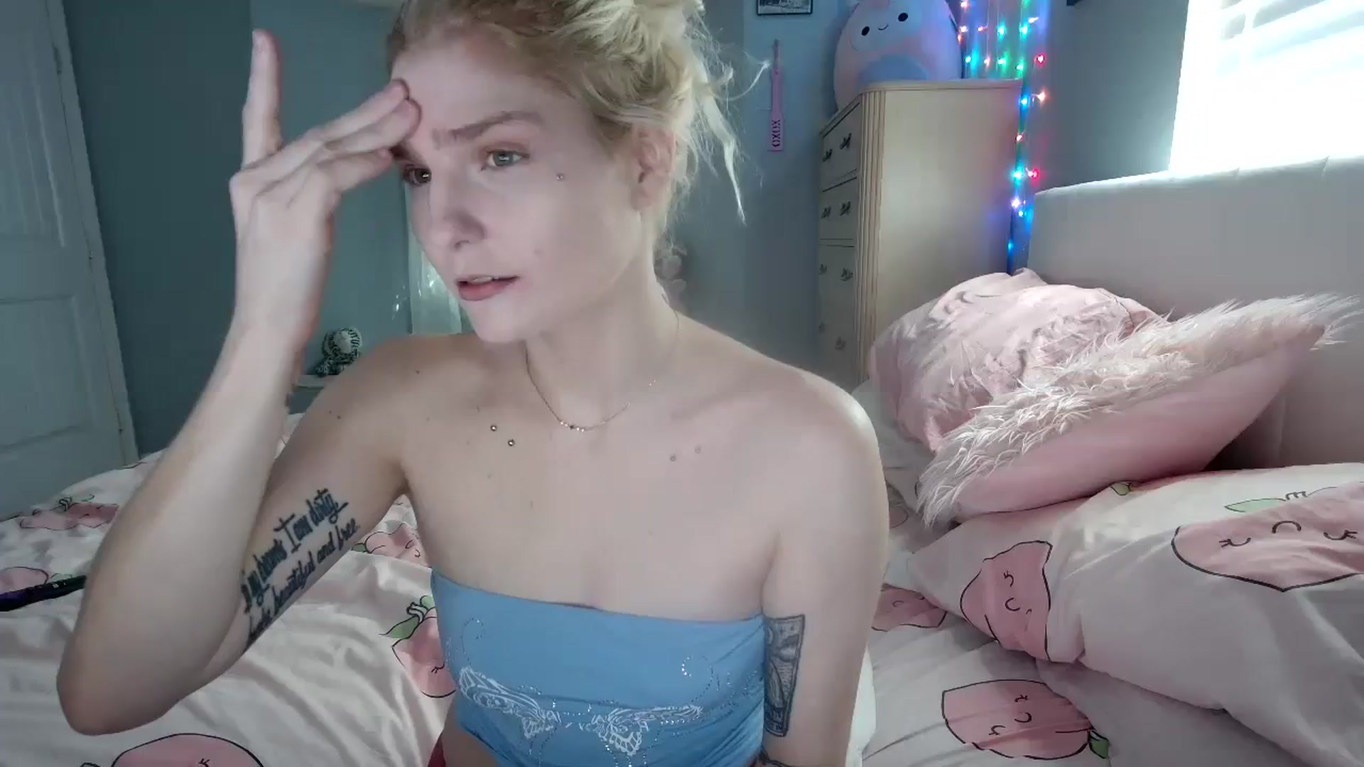 Gallery image thumbnail from DuckChan0's myfreecams stream on, 09/09/2024, 14:10 image 1 of 20