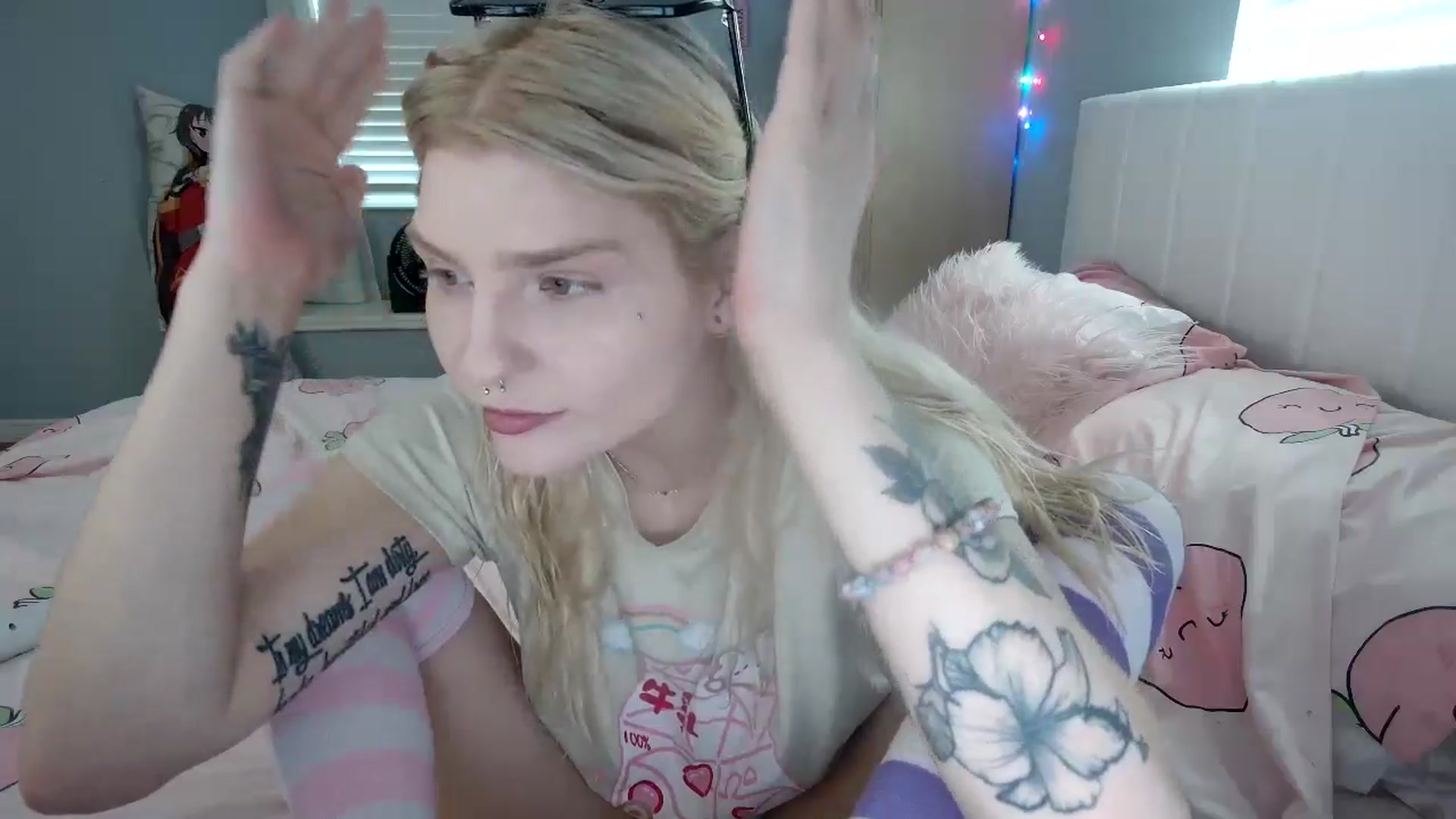 Gallery image thumbnail from DuckChan0's myfreecams stream on, 09/10/2024, 14:51 image 7 of 20