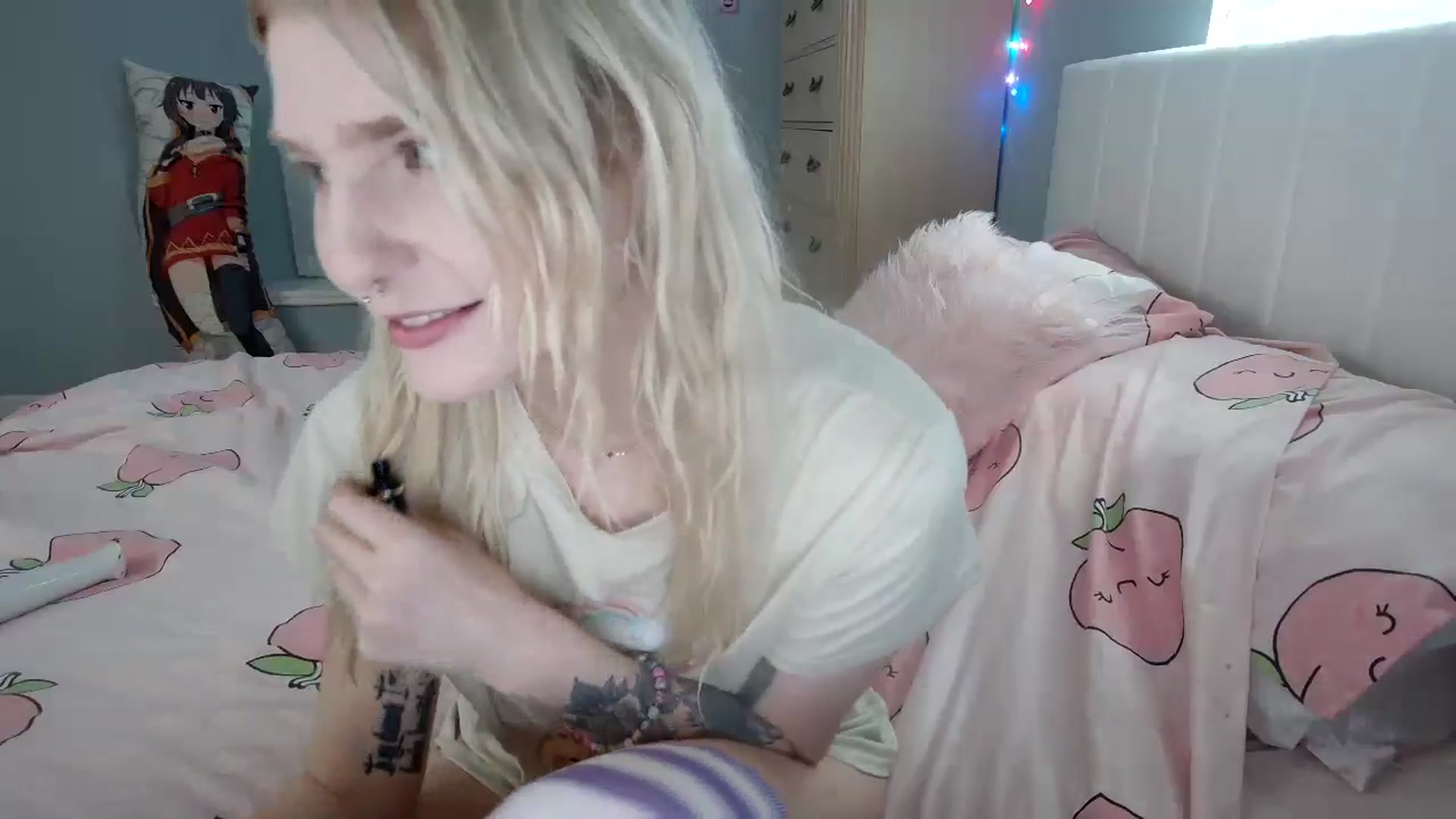 Gallery image thumbnail from DuckChan0's myfreecams stream on, 09/10/2024, 14:51 image 4 of 20
