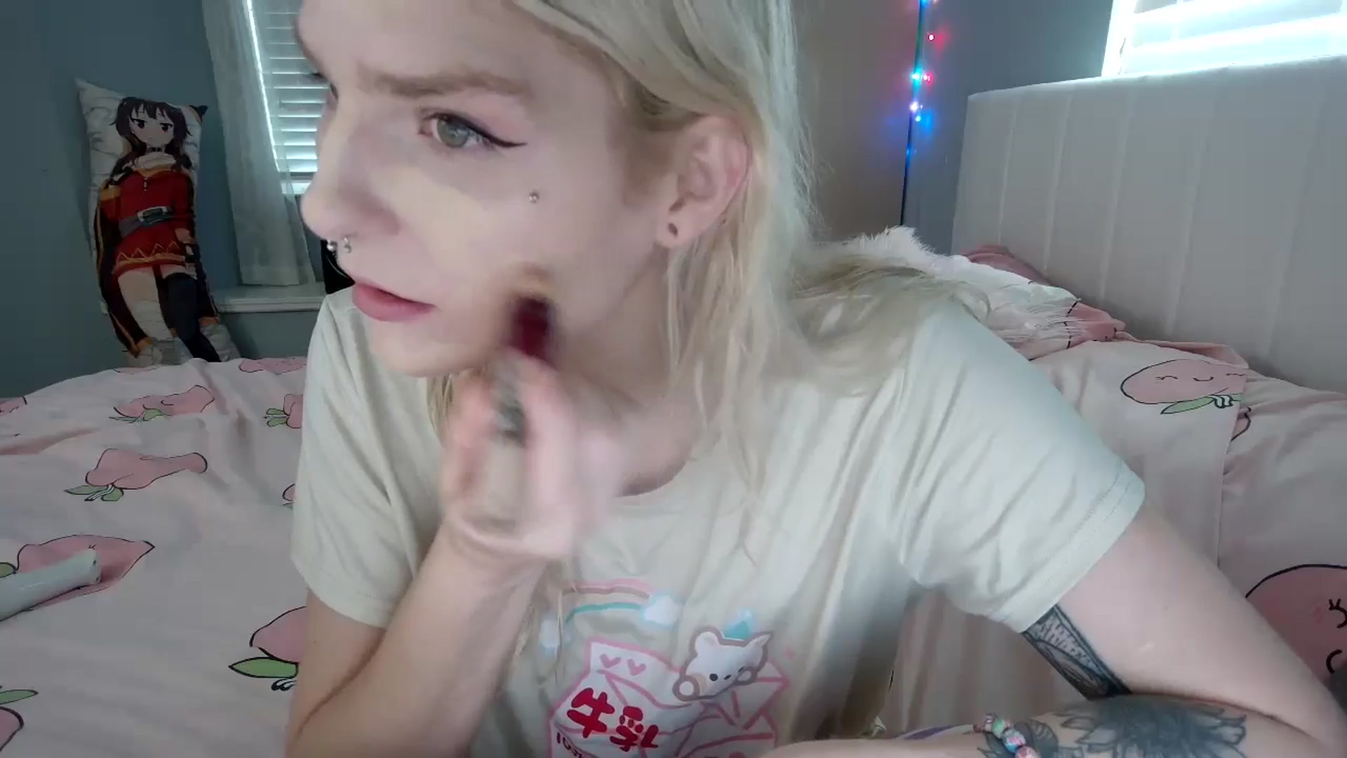 Gallery image thumbnail from DuckChan0's myfreecams stream on, 09/10/2024, 14:51 image 13 of 20