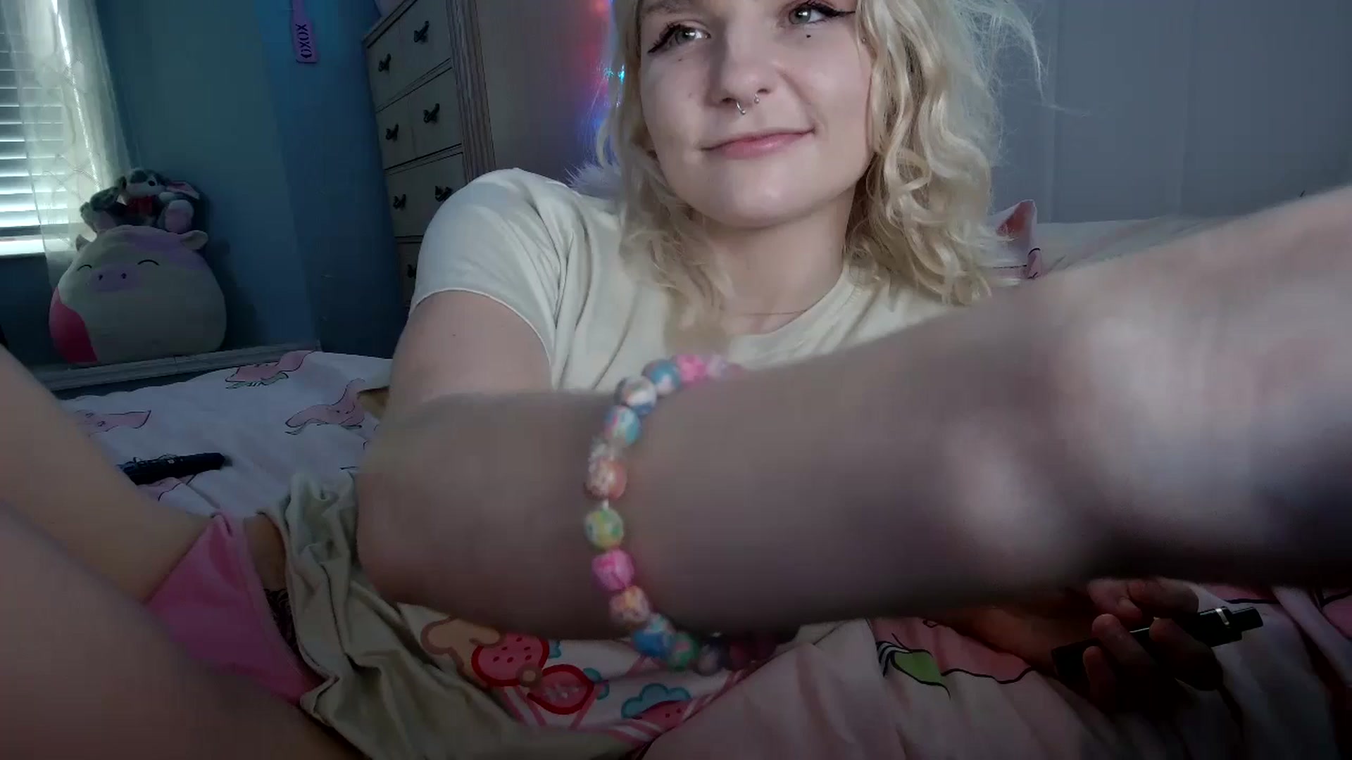 Gallery image thumbnail from DuckChan0's myfreecams stream on, 09/10/2024, 16:41 image 11 of 20