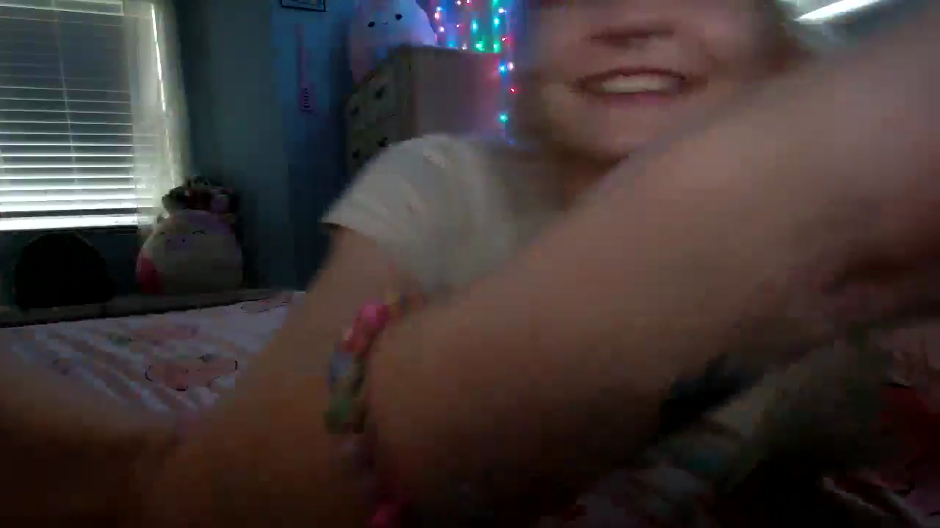 Gallery image thumbnail from DuckChan0's myfreecams stream on, 09/10/2024, 16:41 image 18 of 20