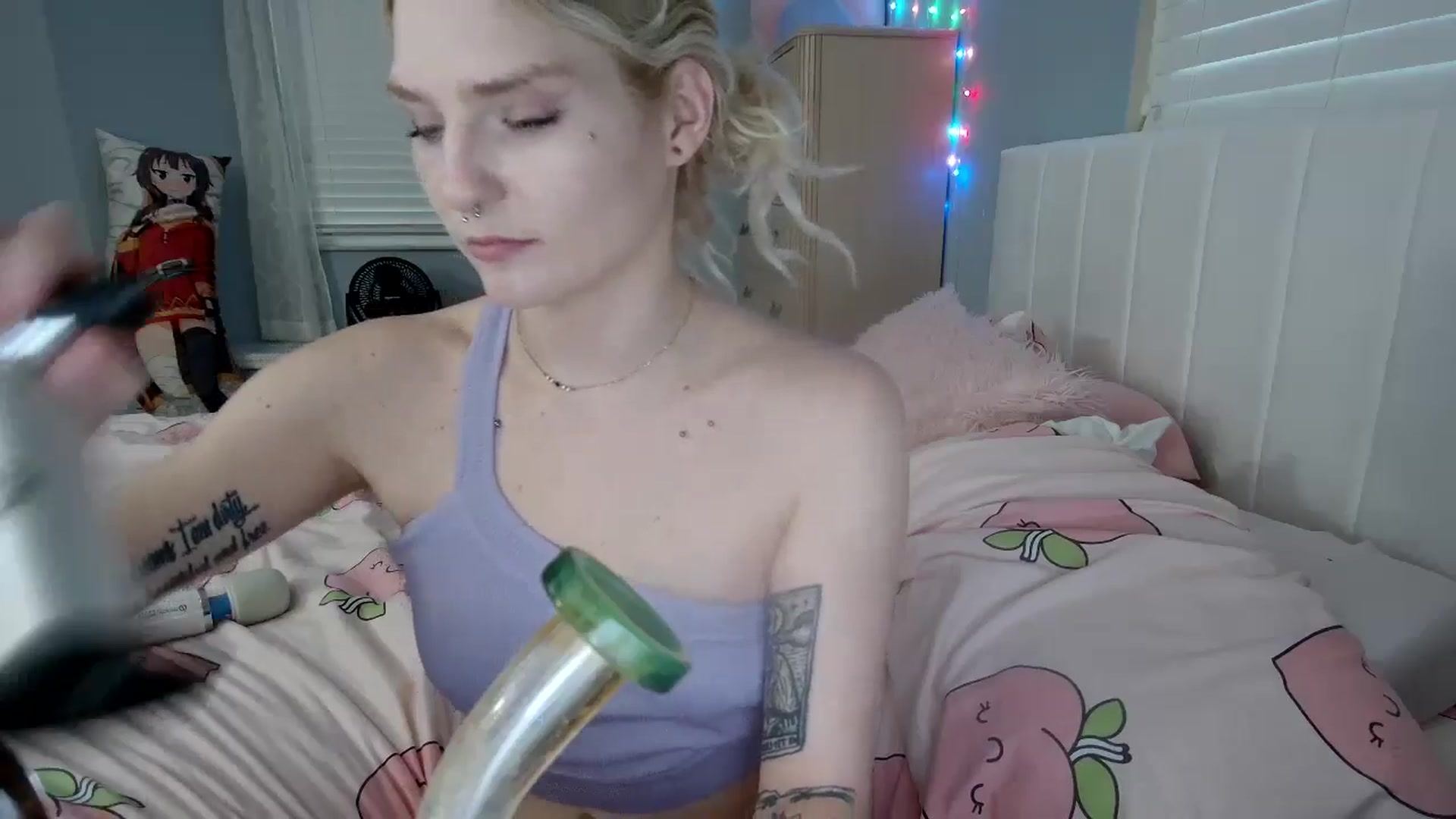 Gallery image thumbnail from DuckChan0's myfreecams stream on, 09/10/2024, 23:45 image 2 of 20