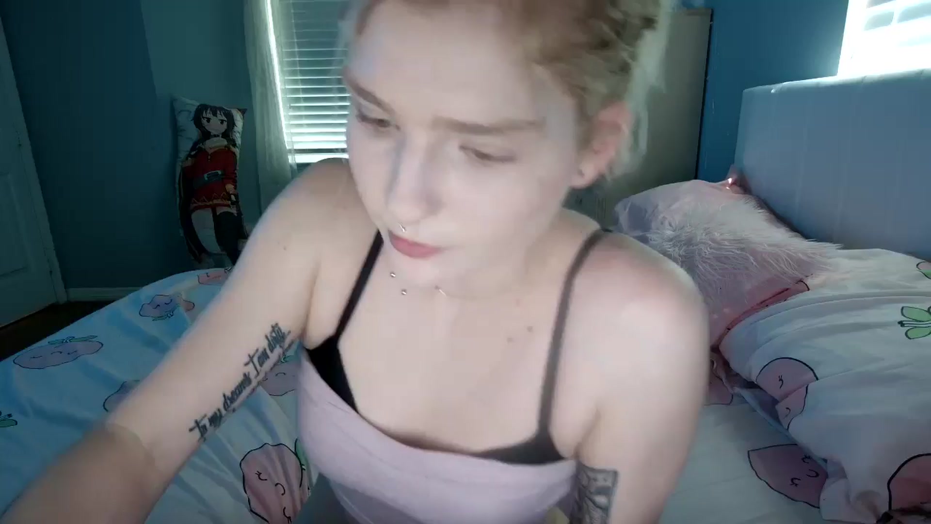 Gallery image thumbnail from DuckChan0's myfreecams stream on, 09/11/2024, 18:42 image 1 of 20