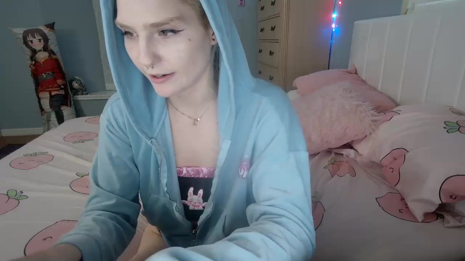Gallery image thumbnail from DuckChan0's myfreecams stream on, 09/11/2024, 22:50 image 9 of 20