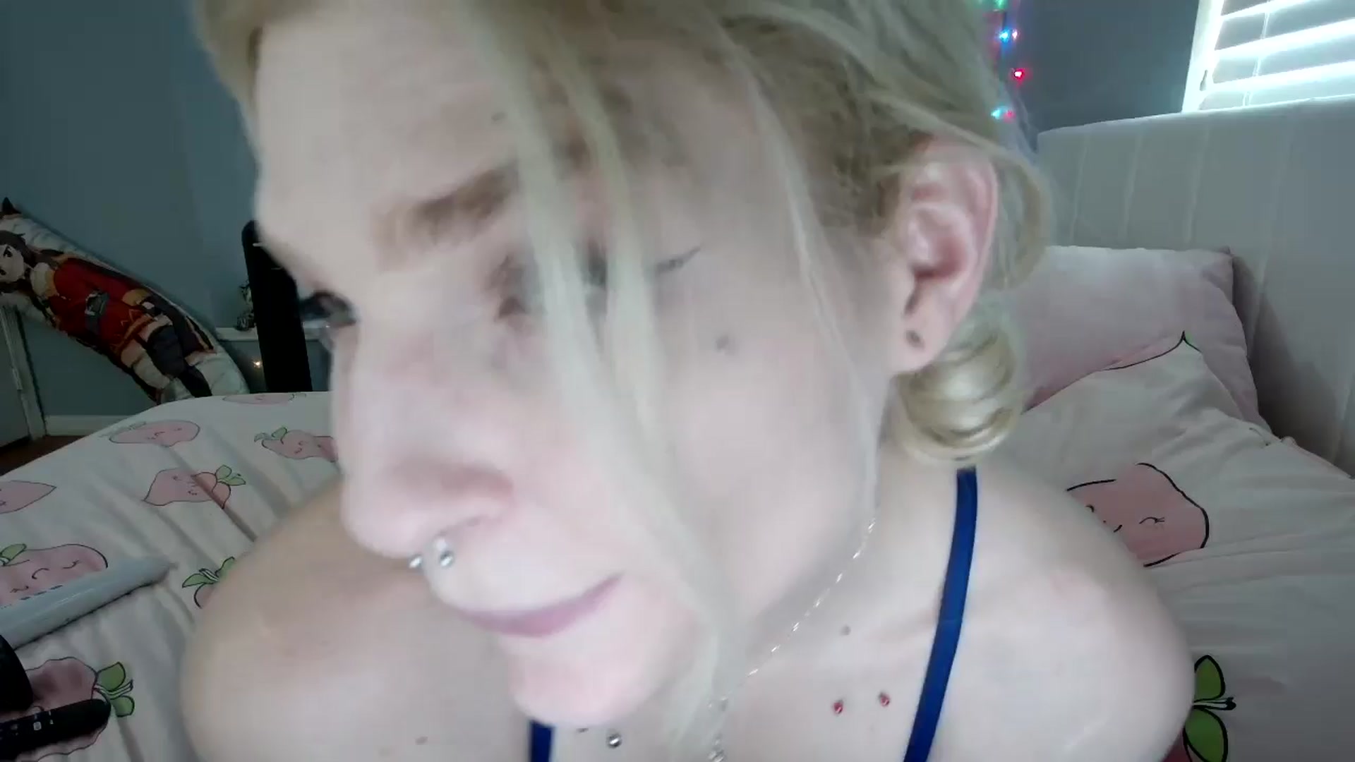 Gallery image thumbnail from DuckChan0's myfreecams stream on, 09/16/2024, 17:52 image 1 of 20