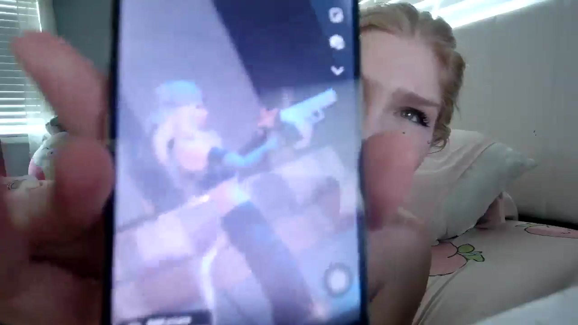 Gallery image thumbnail from DuckChan0's myfreecams stream on, 09/22/2024, 17:26 image 5 of 20