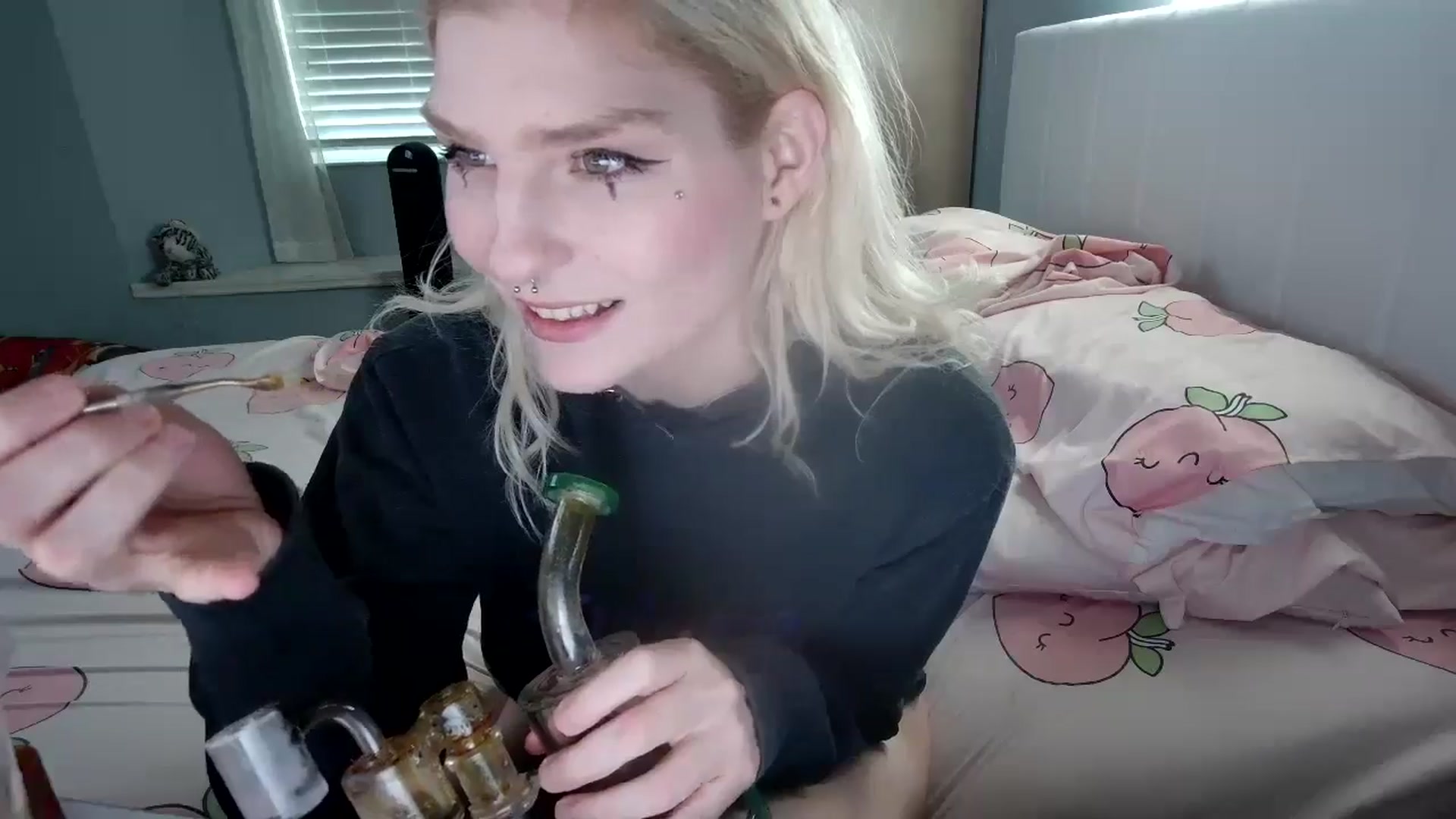 Gallery image thumbnail from DuckChan0's myfreecams stream on, 09/23/2024, 14:55 image 20 of 20