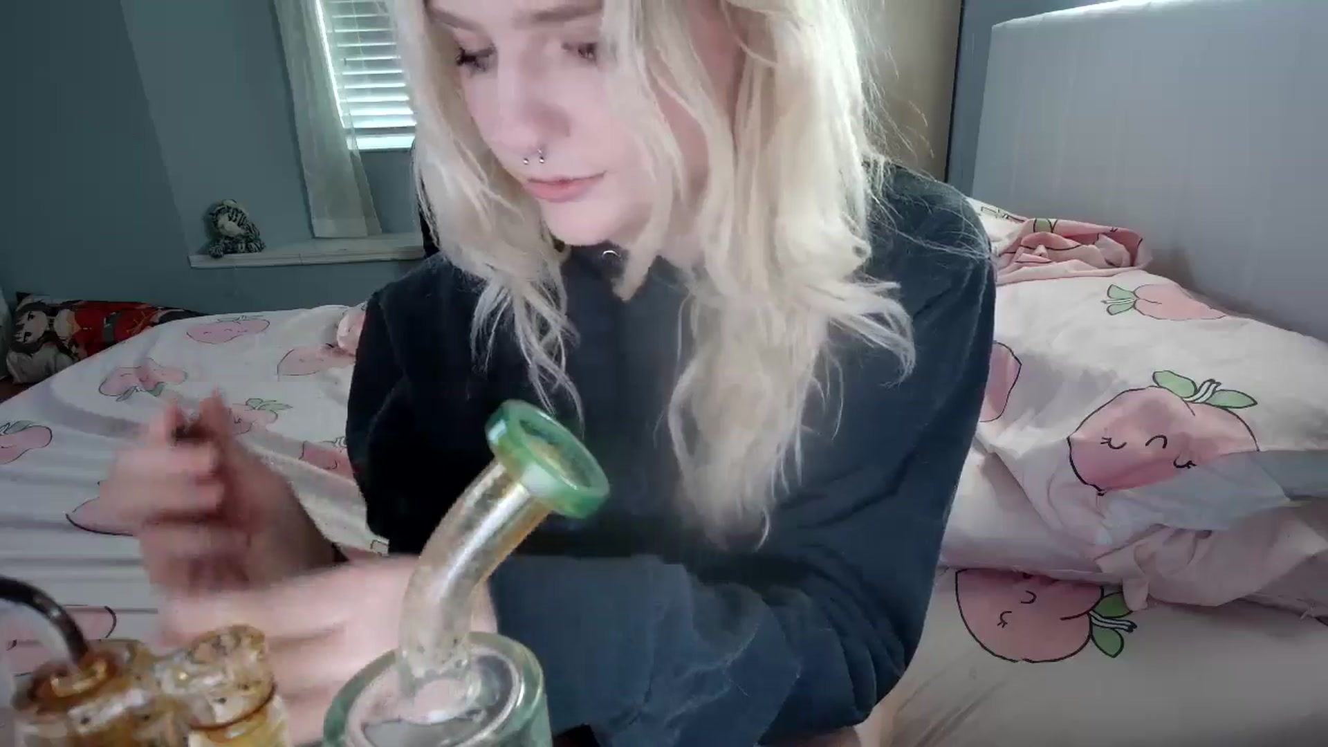 Gallery image thumbnail from DuckChan0's myfreecams stream on, 09/23/2024, 14:55 image 19 of 20