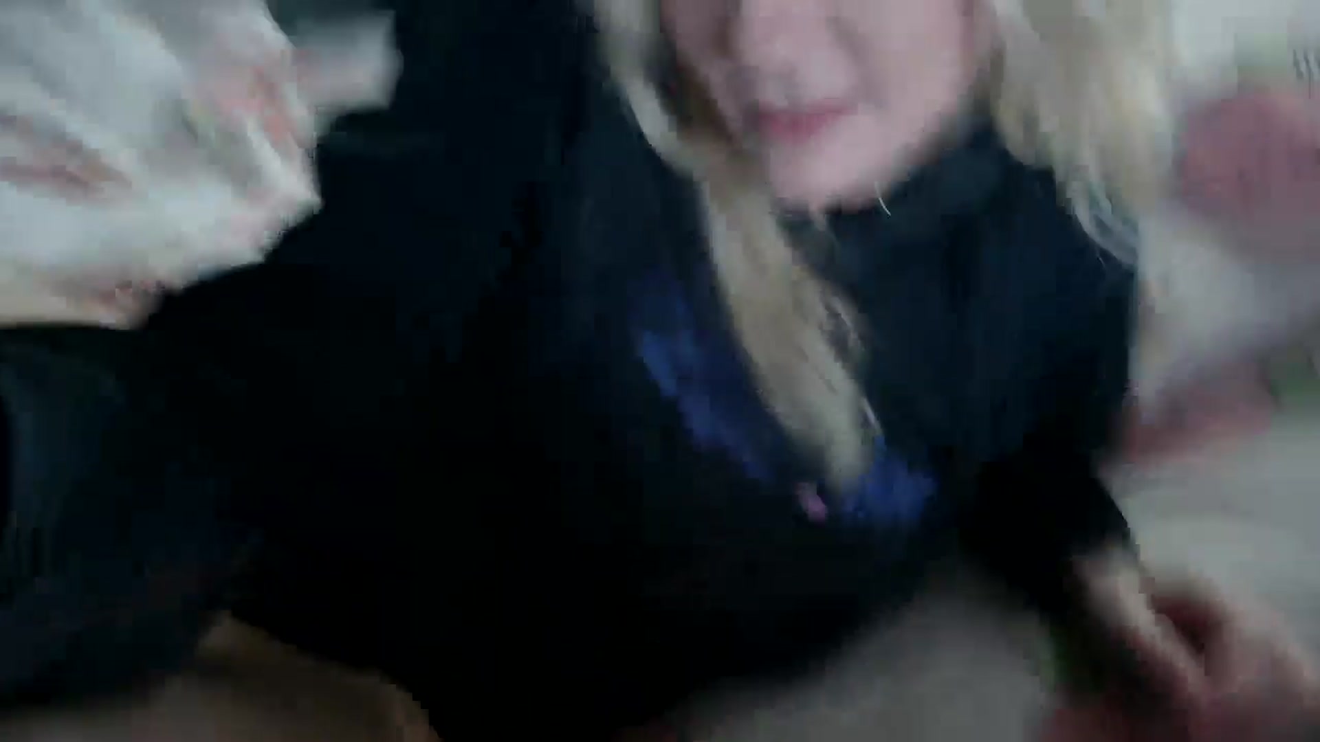 Gallery image thumbnail from DuckChan0's myfreecams stream on, 09/23/2024, 15:25 image 19 of 20